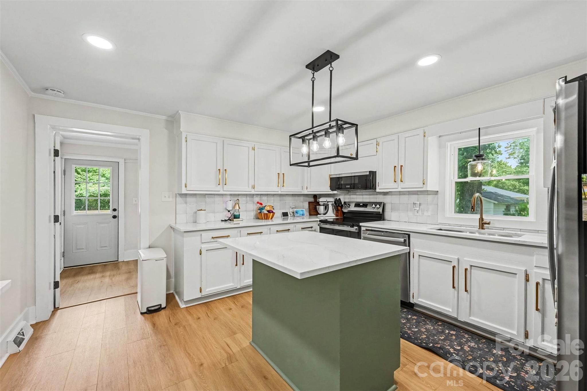 311 Roy Eaker Road Property Photo 7