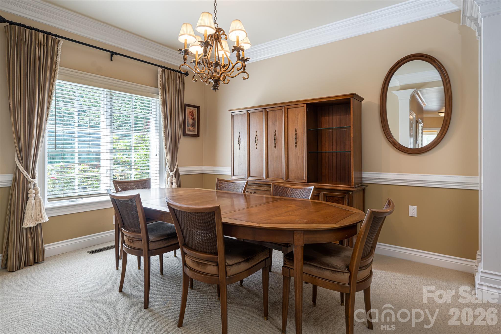 8 Clovelly Way Property Photo 11