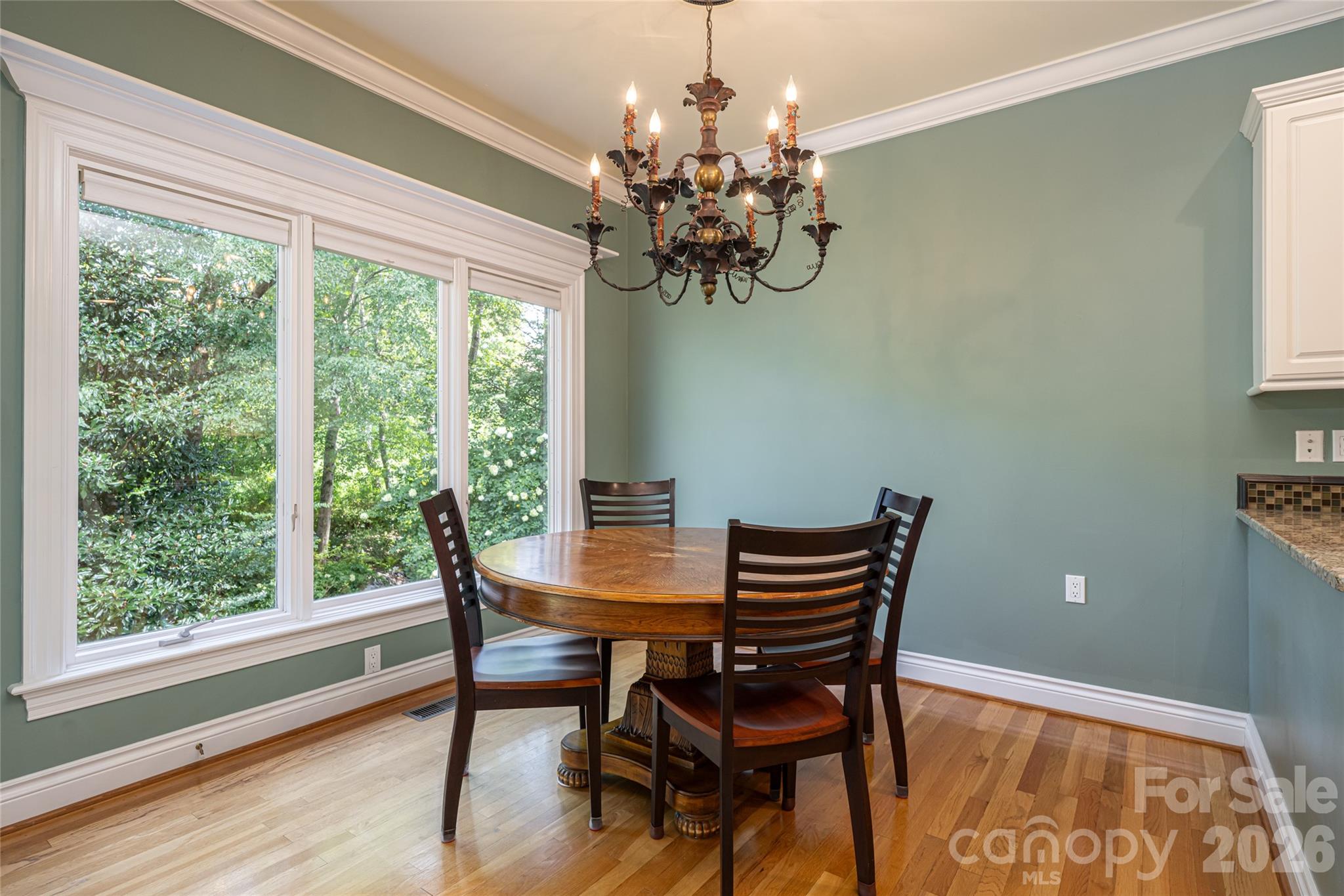 8 Clovelly Way Property Photo 14