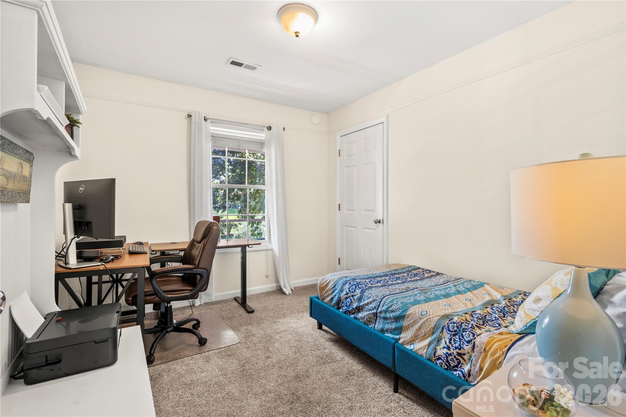 12 Sydney Lane Property Photo 14