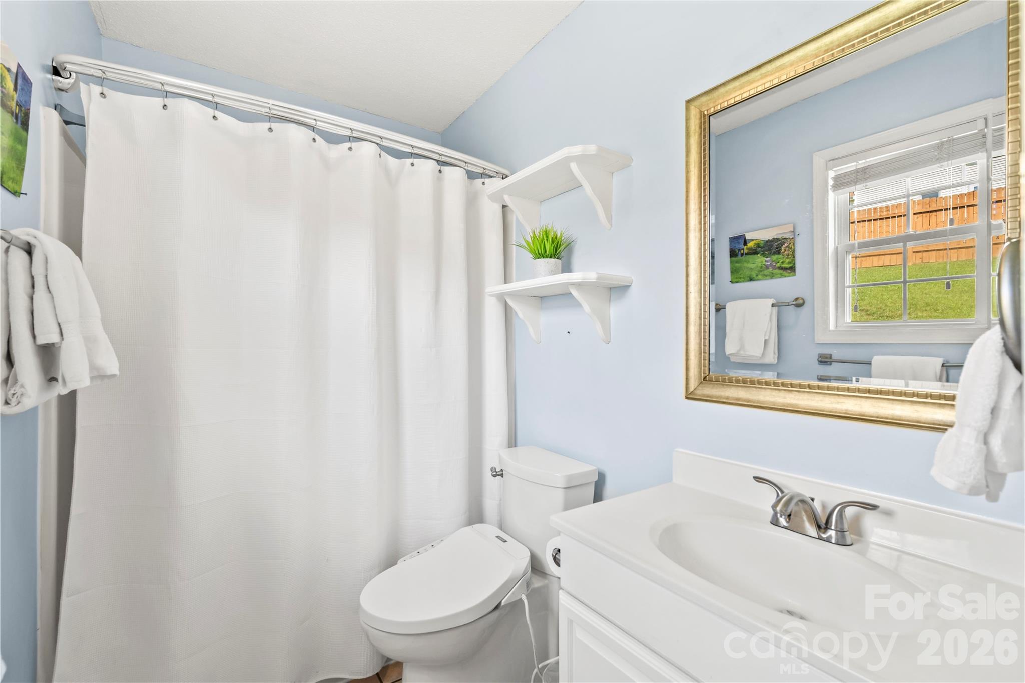 12 Sydney Lane Property Photo 19