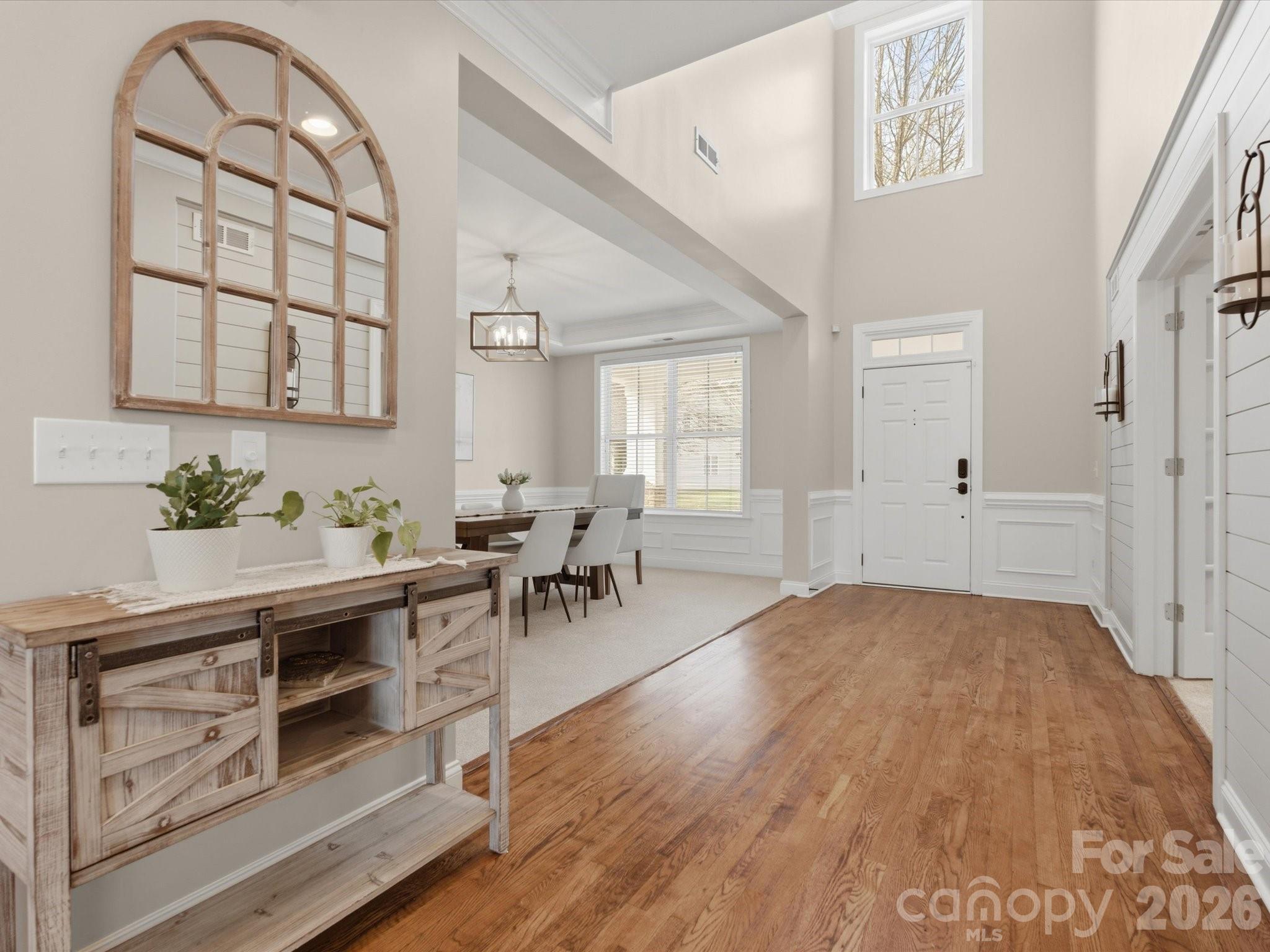 5105 Saint Clair Street Property Photo 3