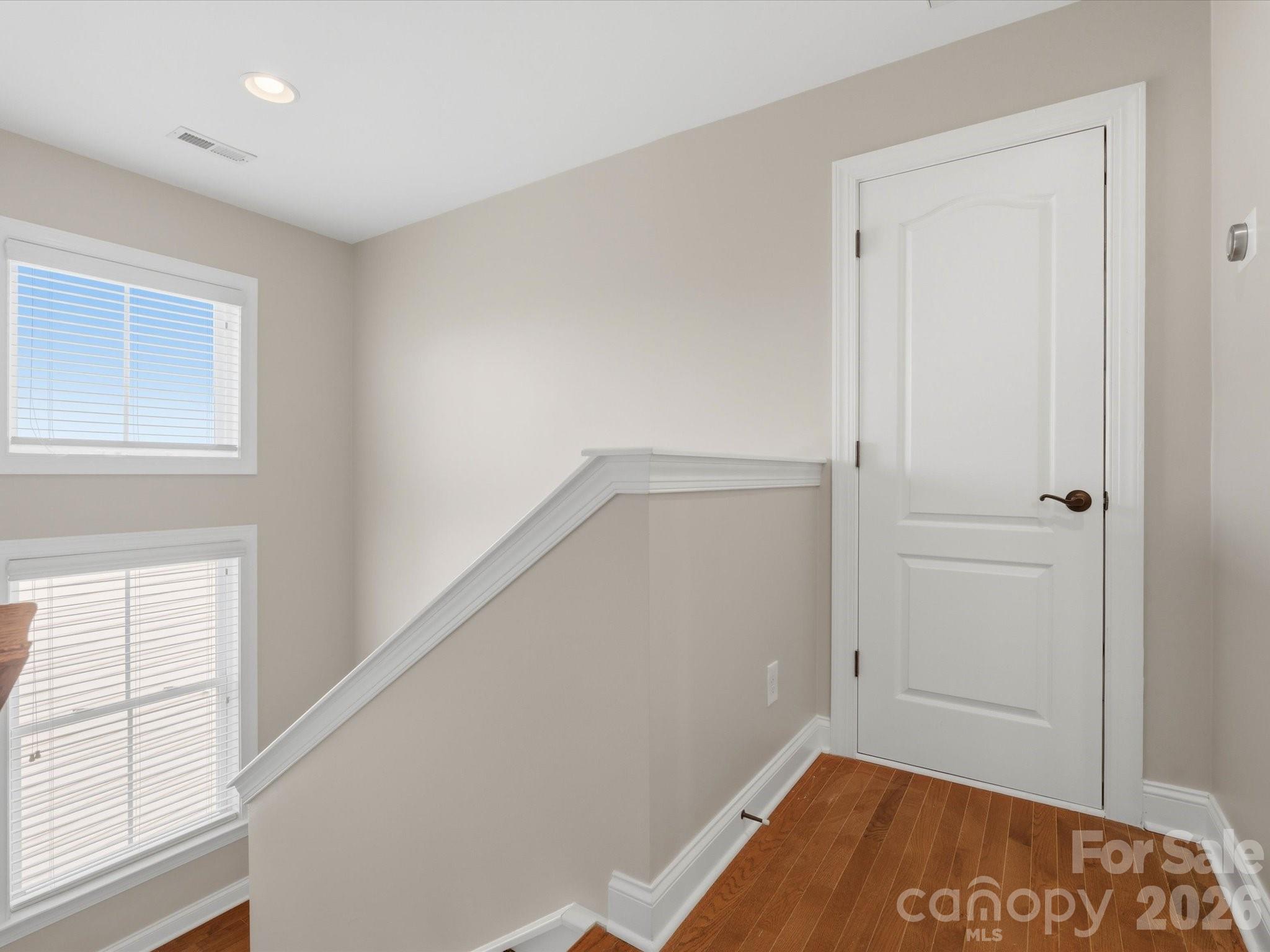 5105 Saint Clair Street Property Photo 20