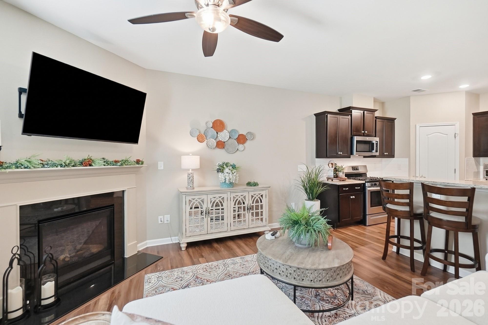 509 Common Raven Court Property Photo 9