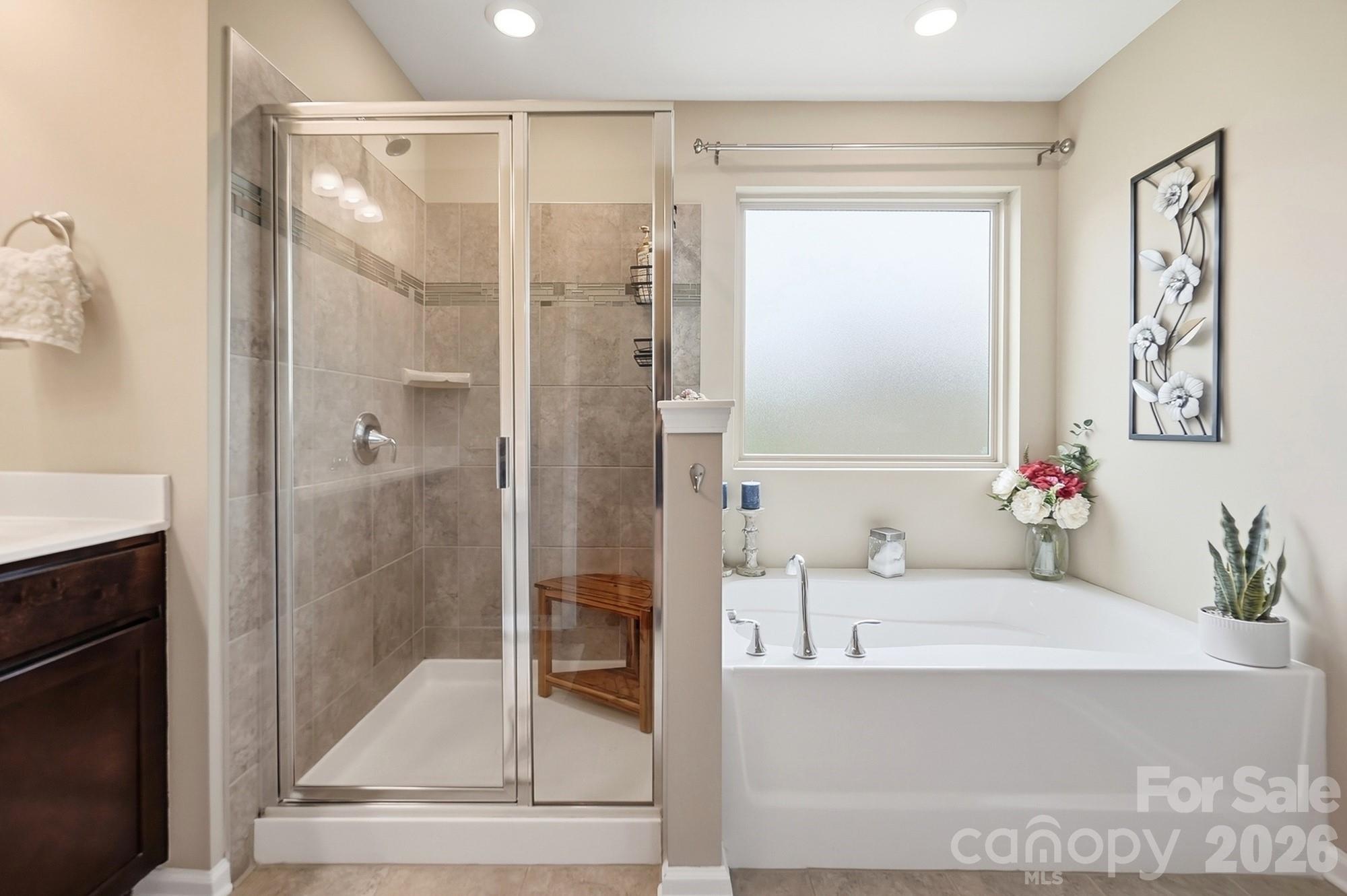 509 Common Raven Court Property Photo 28