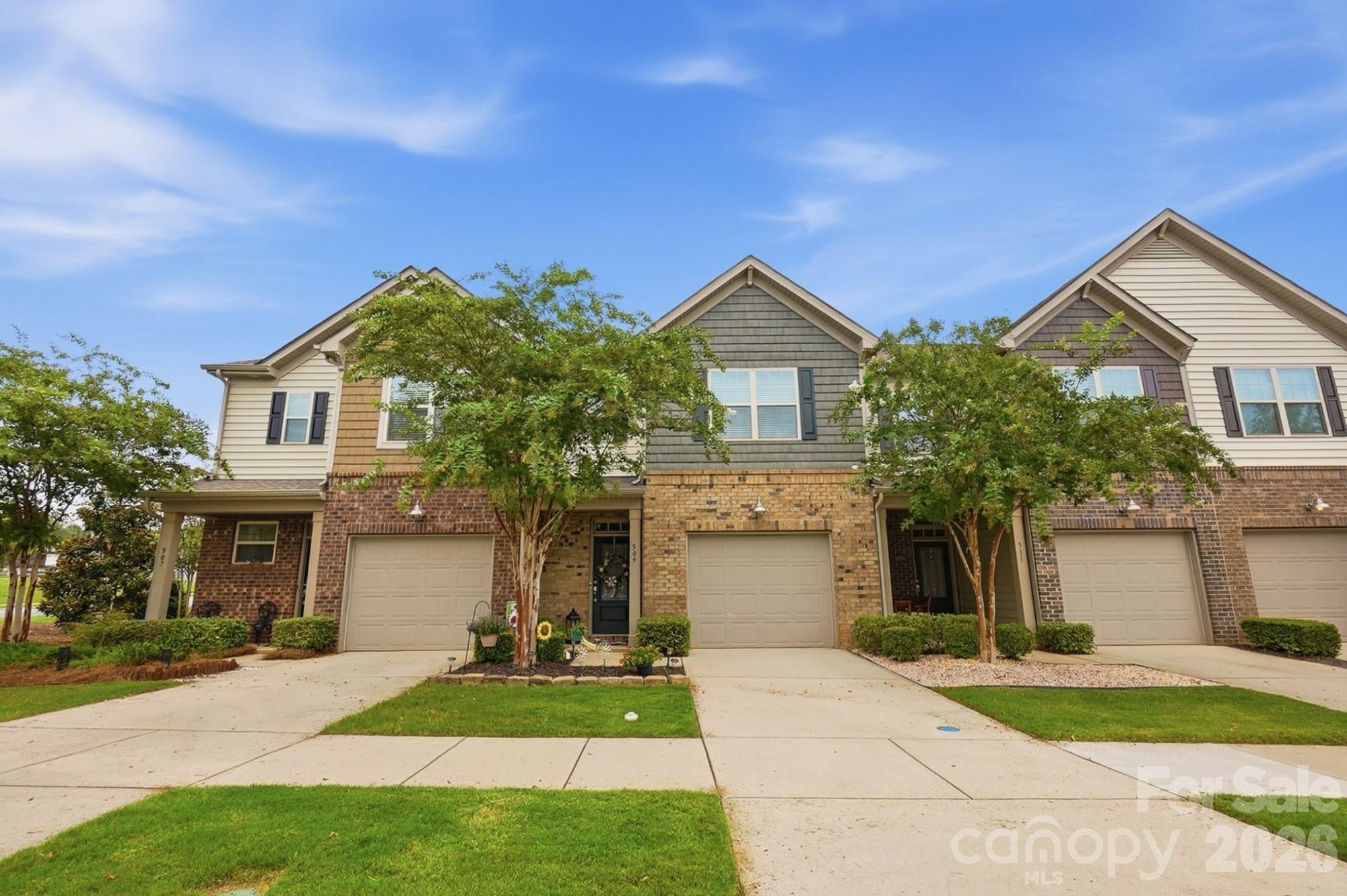 509 Common Raven Court Property Photo 43