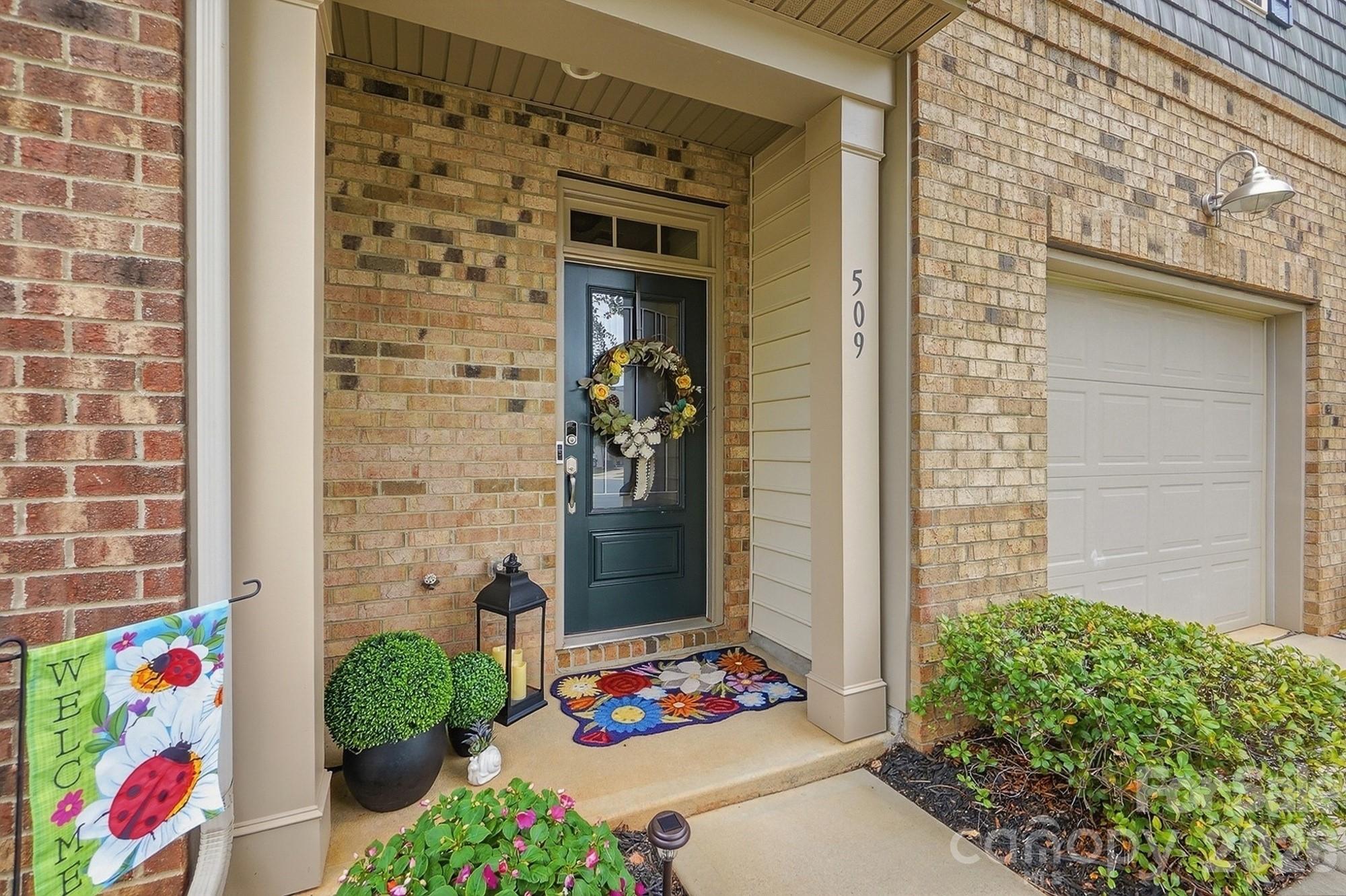 509 Common Raven Court Property Photo 47