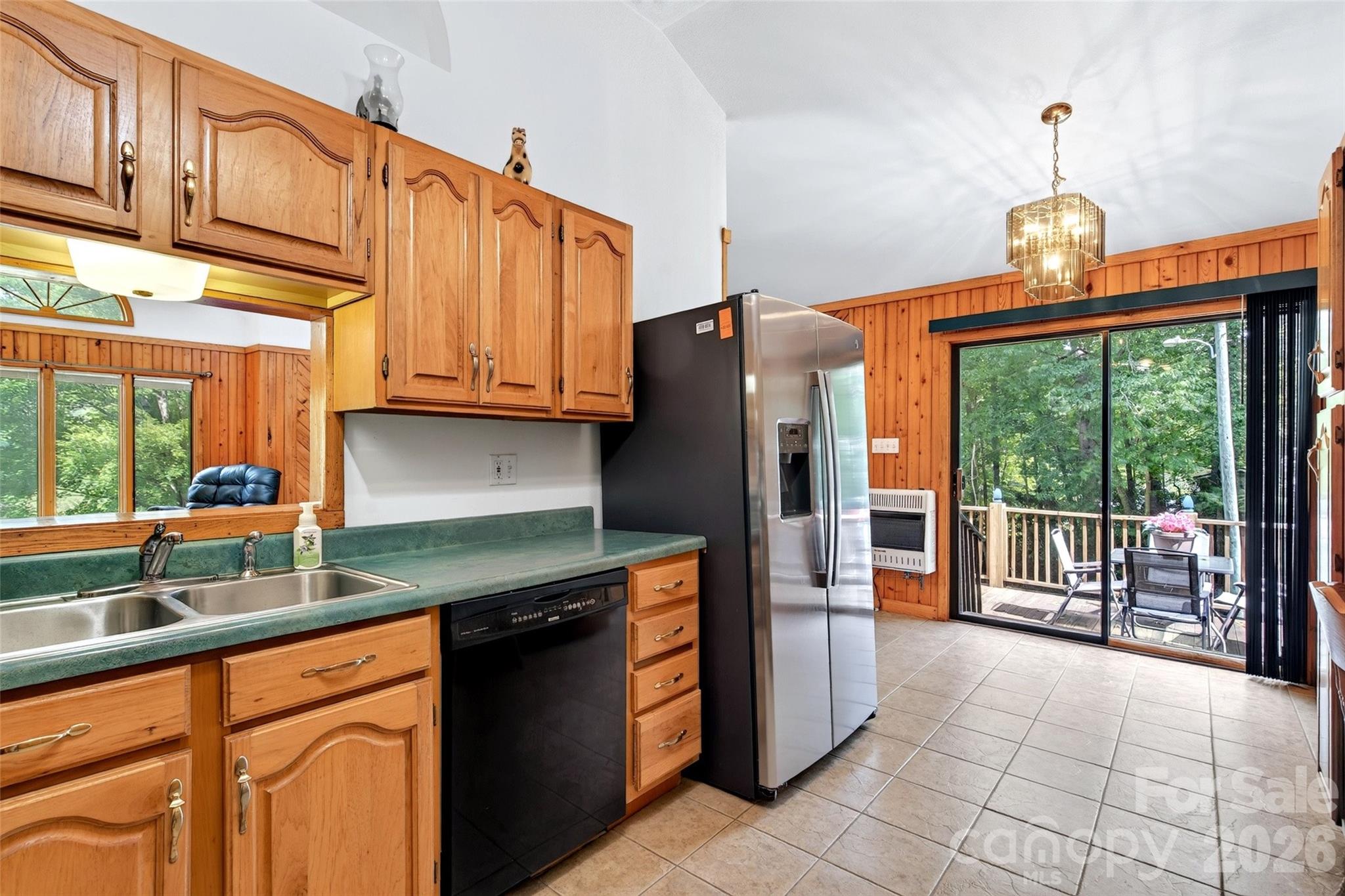 108 Shenandoah Drive Property Photo 13