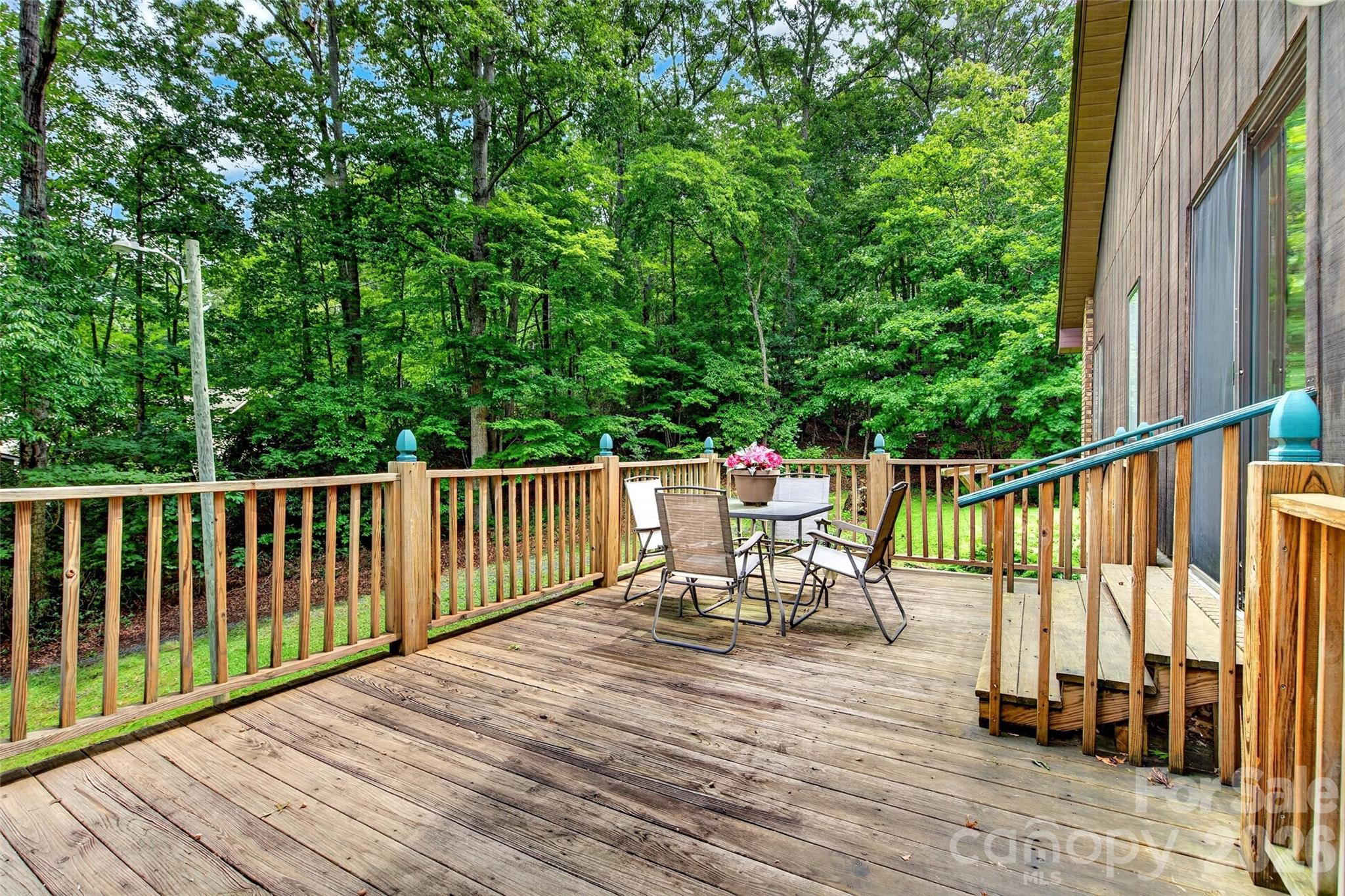 108 Shenandoah Drive Property Photo 14