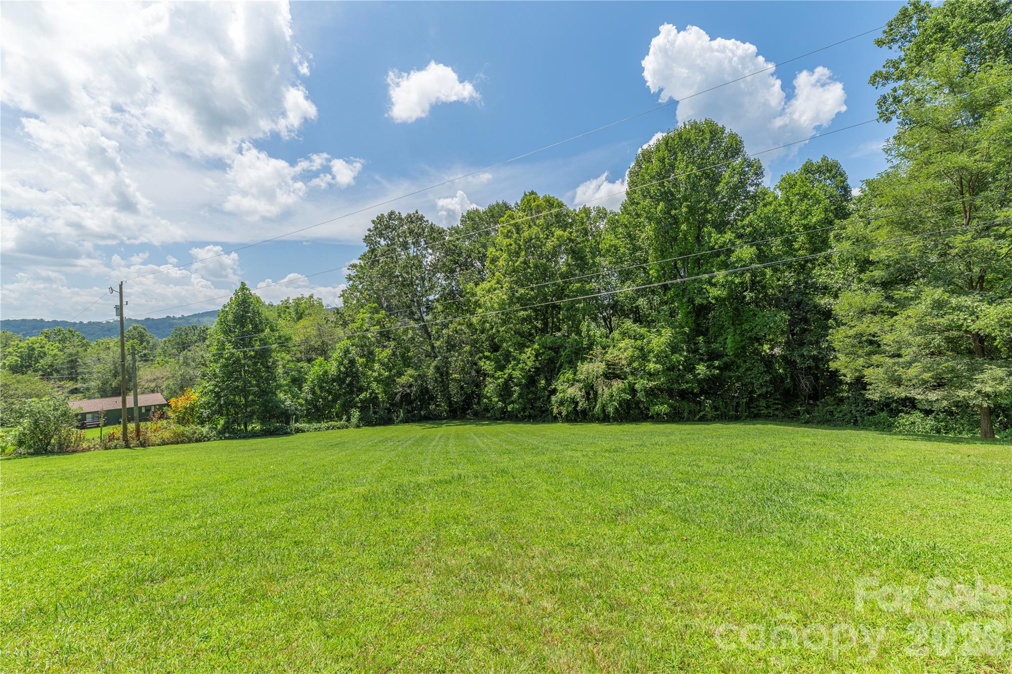 124 Sayles Town Place Property Photo 1