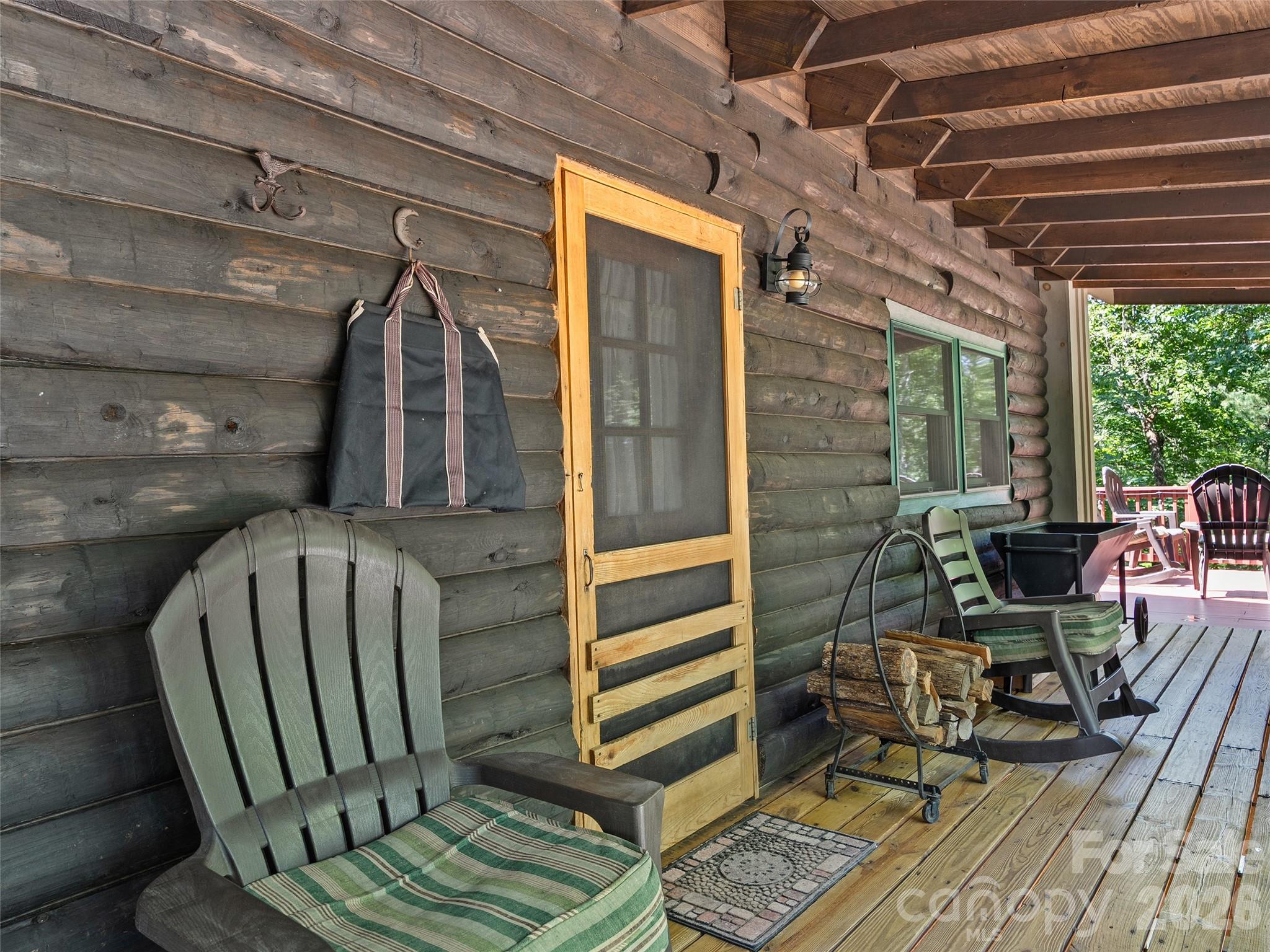 185 Rainbow Lake Drive Property Photo 4
