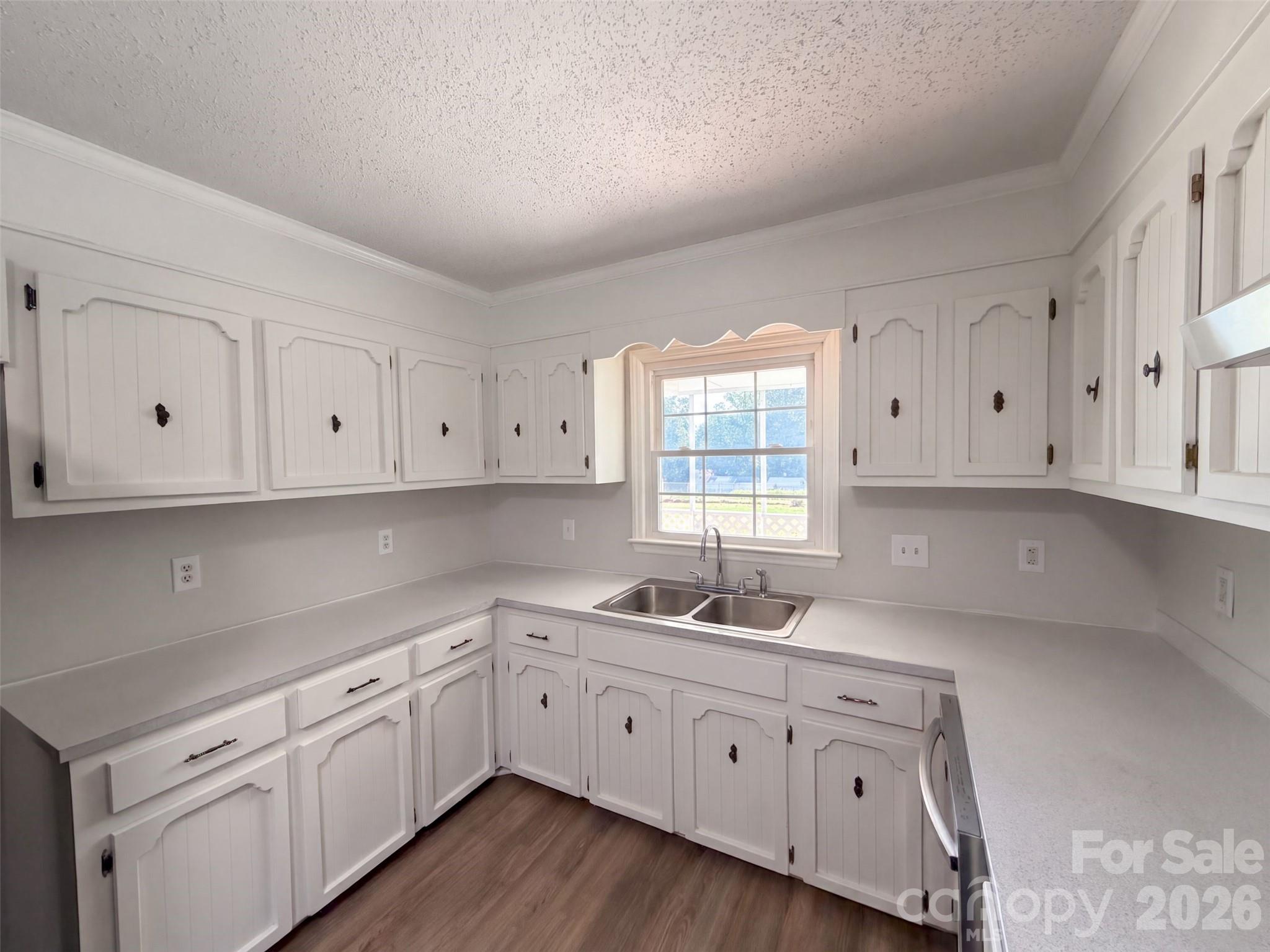 4202 Wrentree Drive Property Photo 2