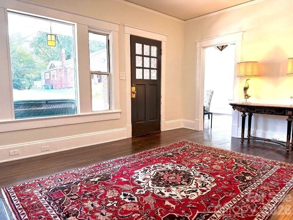 113 E Miller Street Property Photo 5