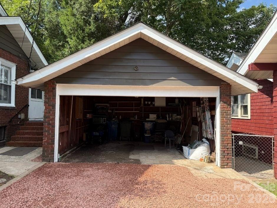 113 E Miller Street Property Photo 21