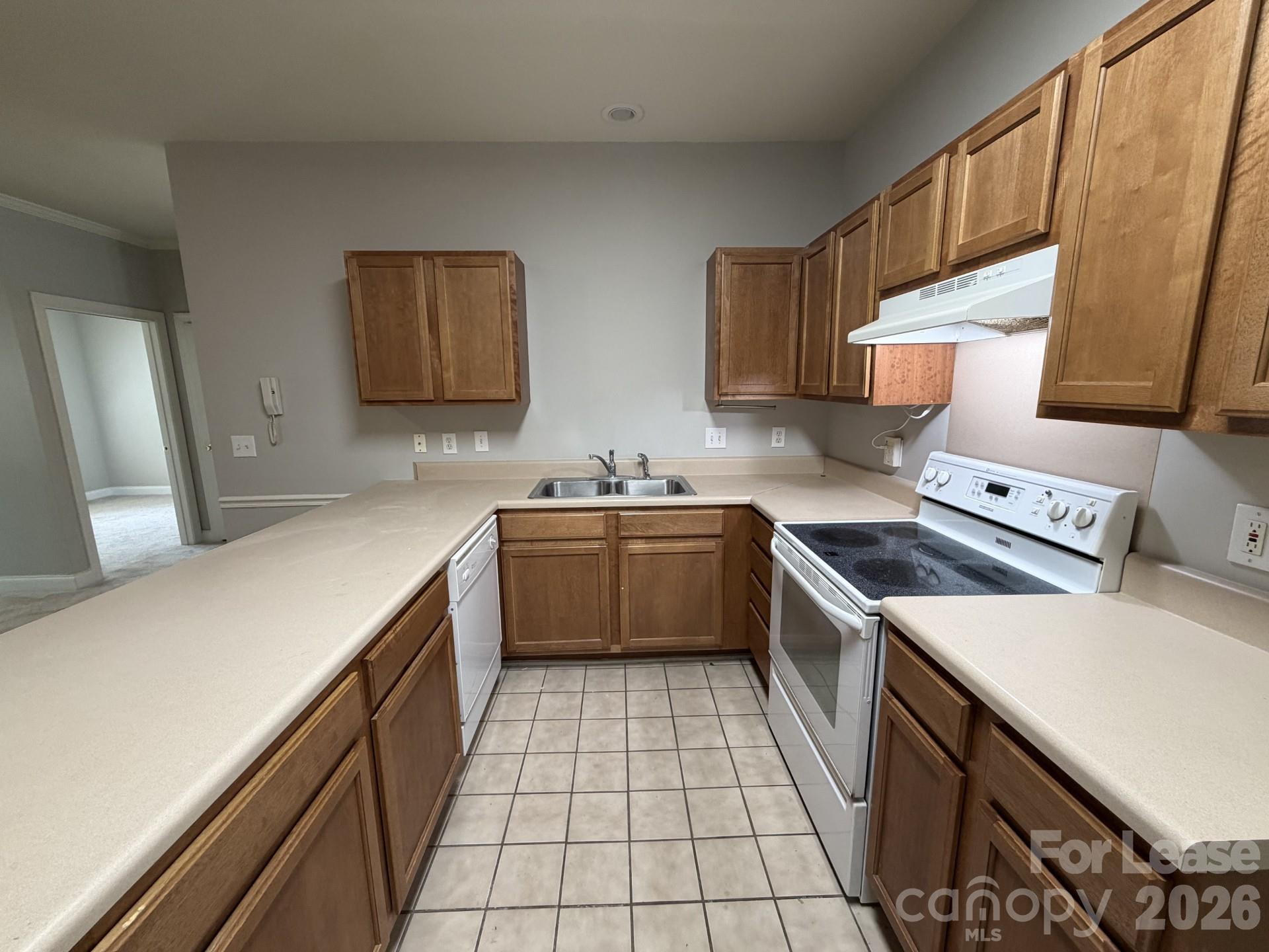 21230 Hickory Street Property Photo 7