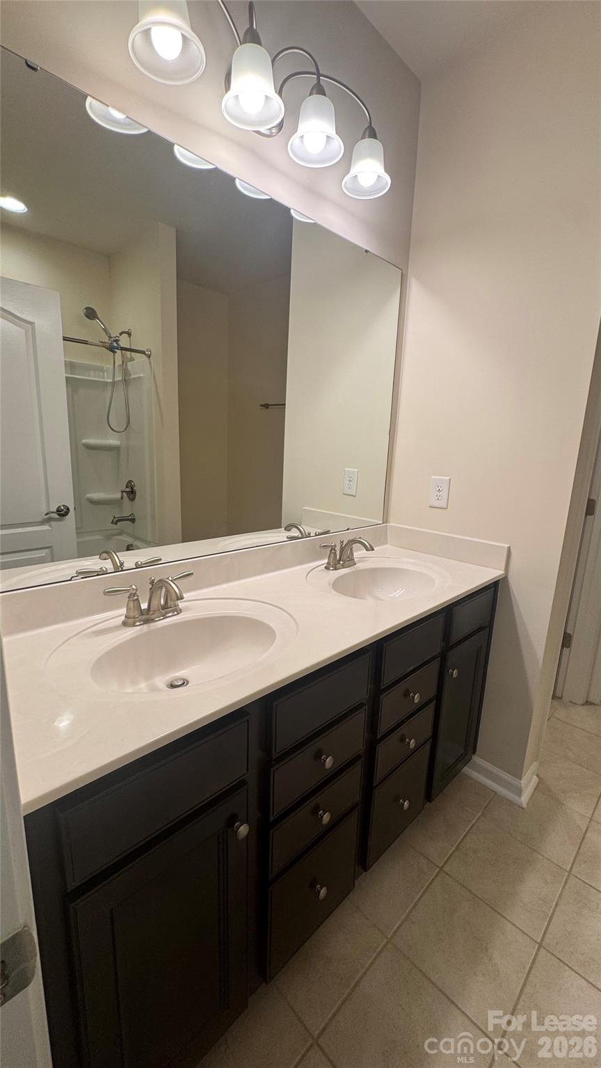 504 Twelve Oaks Lane Property Photo 19