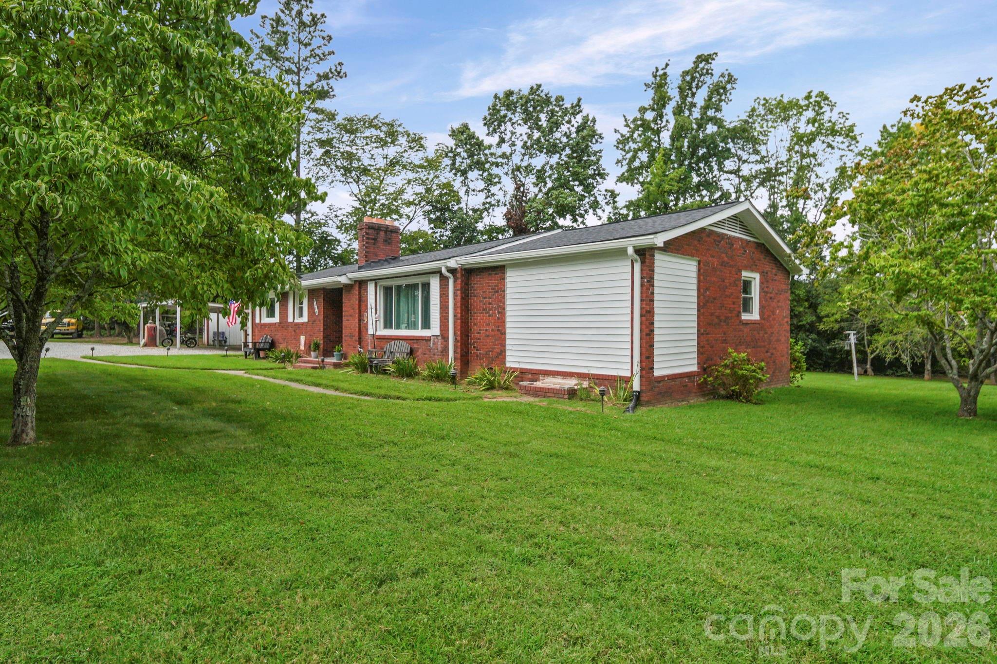 1030 Lippard Road Property Photo 2