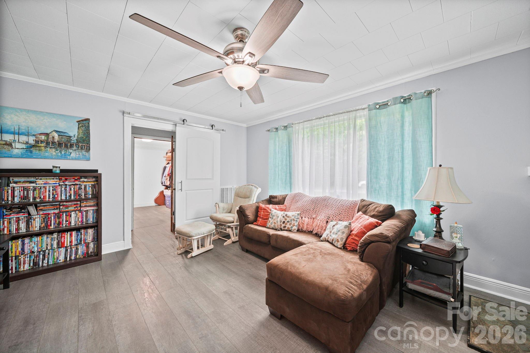 1030 Lippard Road Property Photo 4