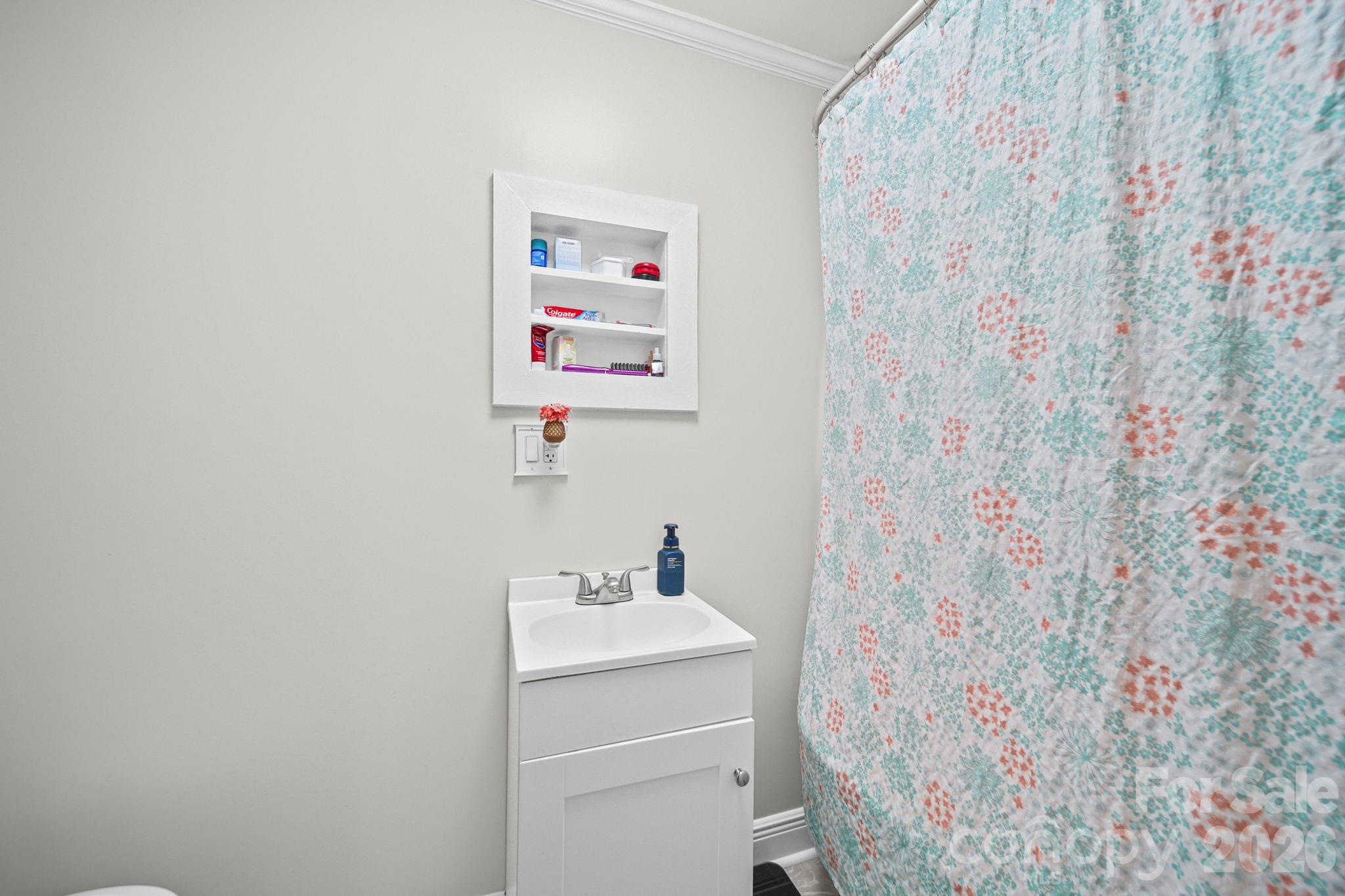 1030 Lippard Road Property Photo 13