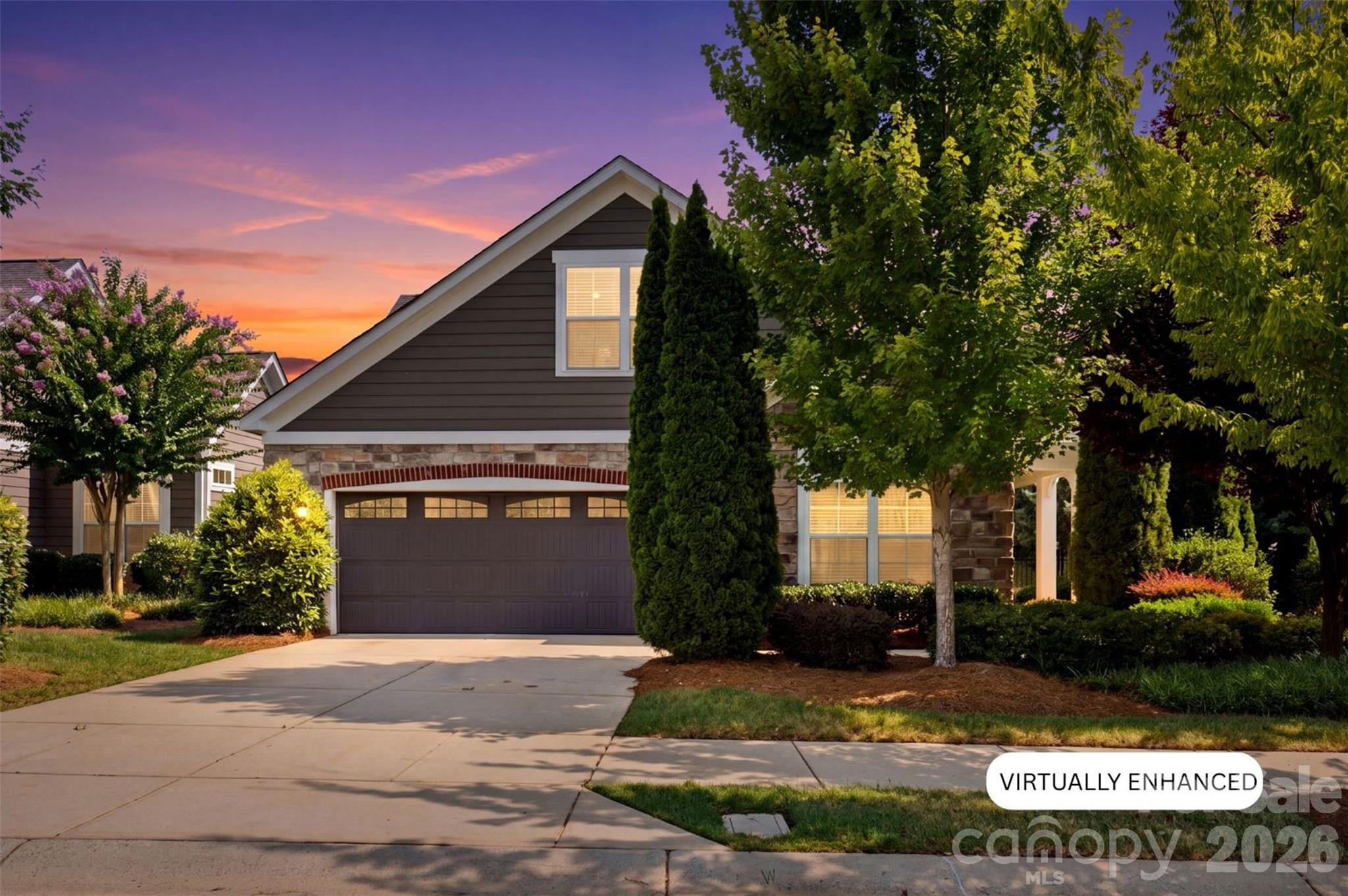 17004 Courtside Landing Drive Property Photo 1