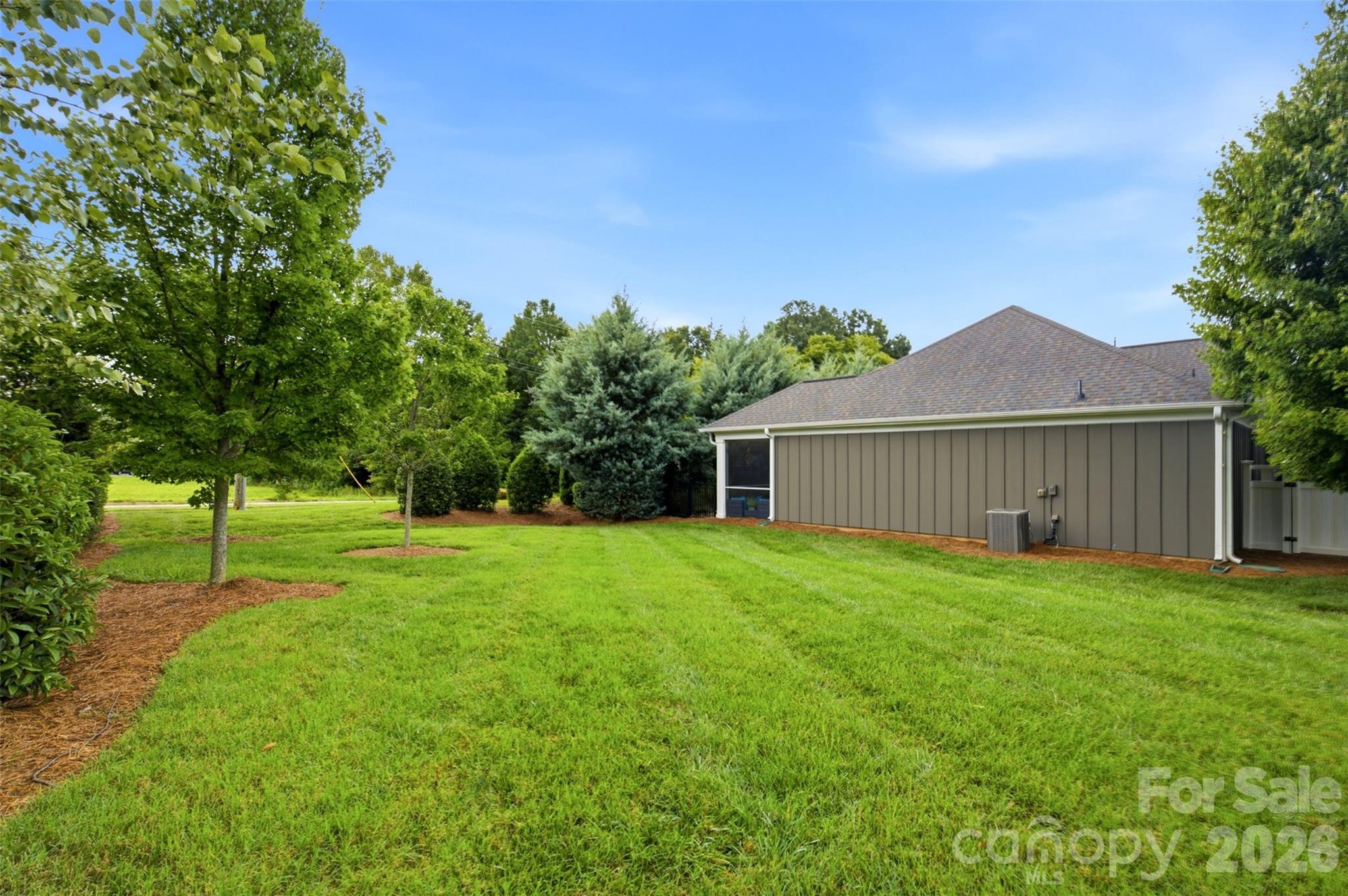 17004 Courtside Landing Drive Property Photo 42