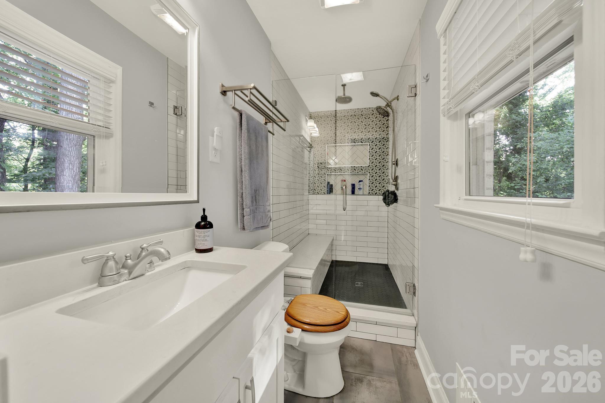 7439 Watercrest Road Property Photo 11