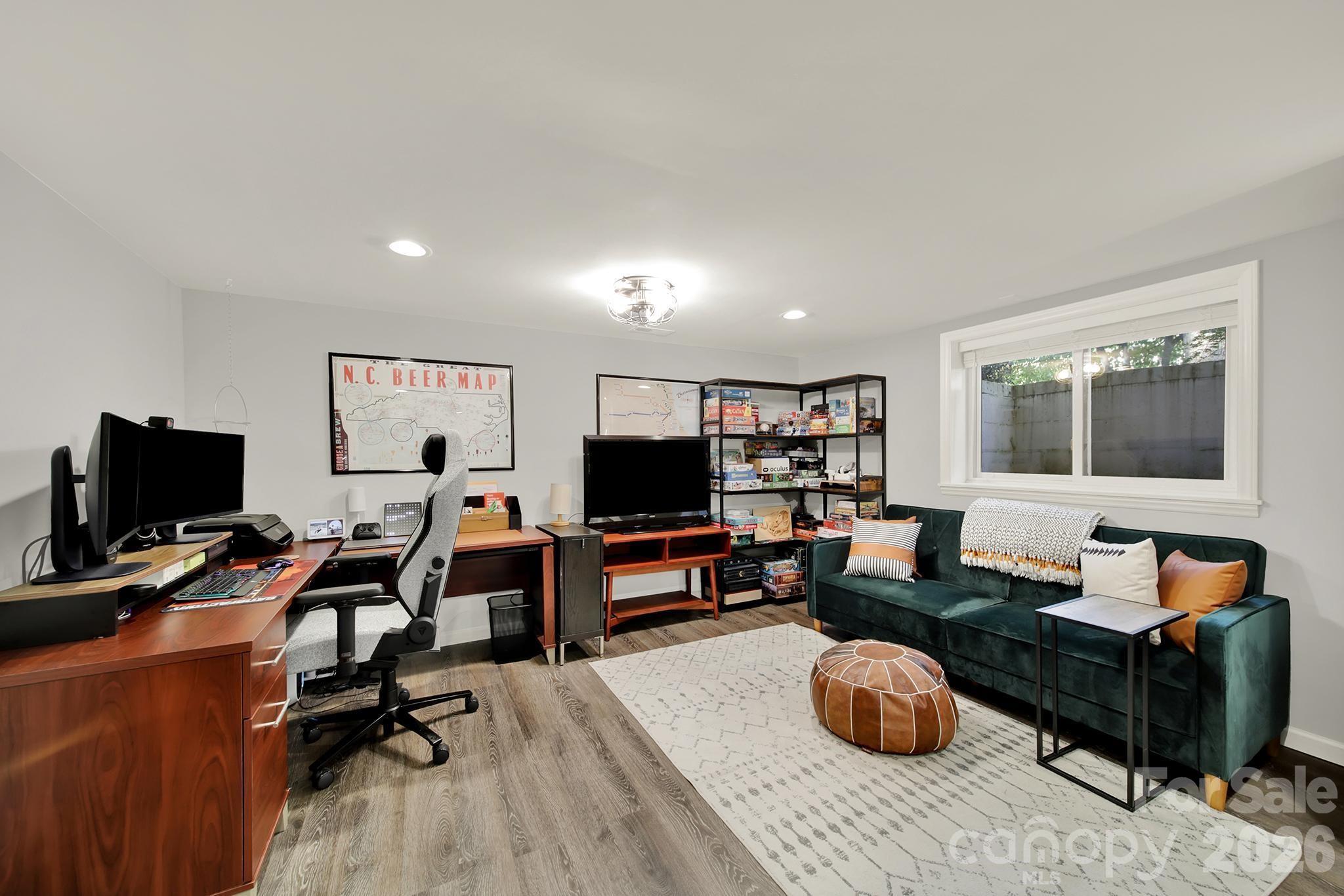 7439 Watercrest Road Property Photo 16