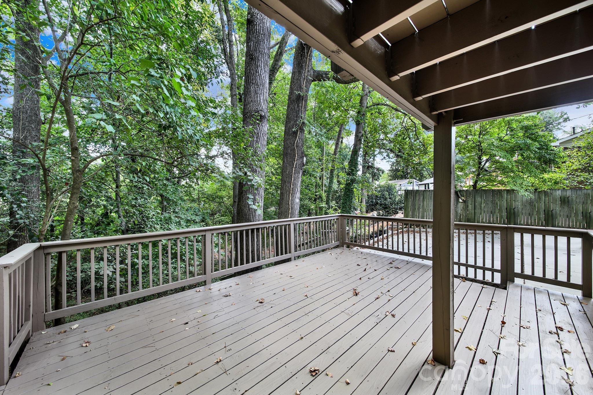 7439 Watercrest Road Property Photo 20