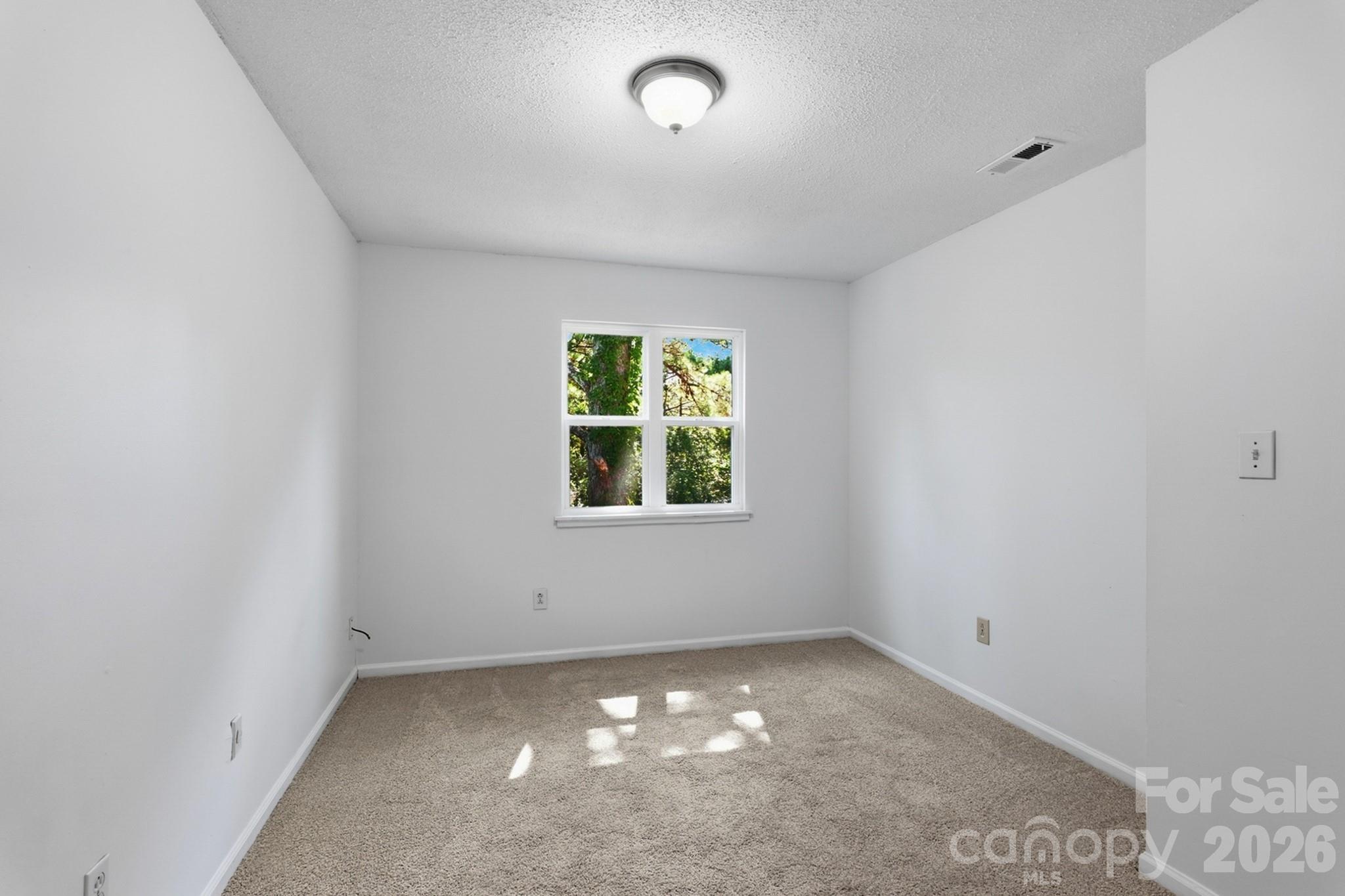 5300 Rolling Oak Lane Property Photo 19