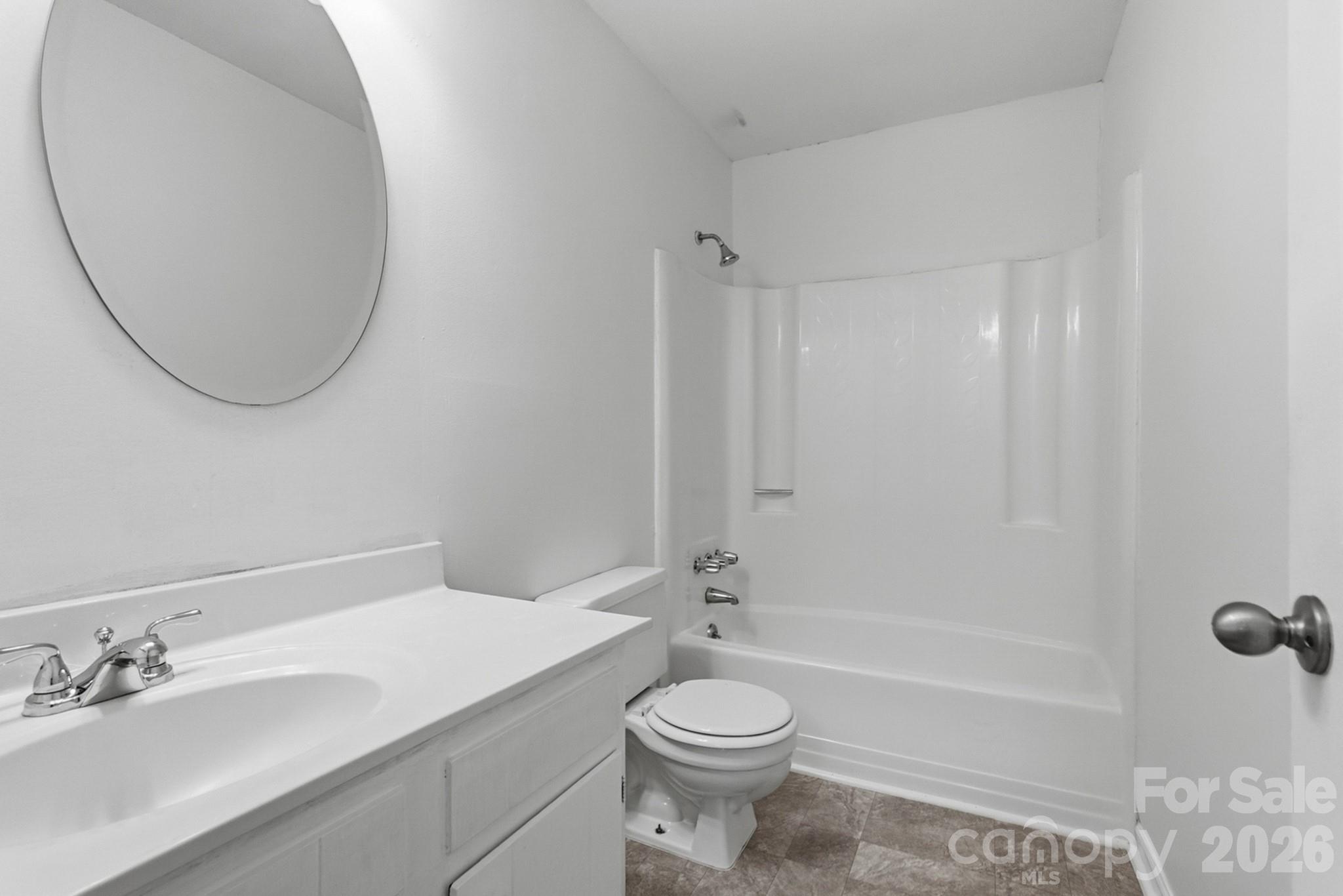 5300 Rolling Oak Lane Property Photo 20