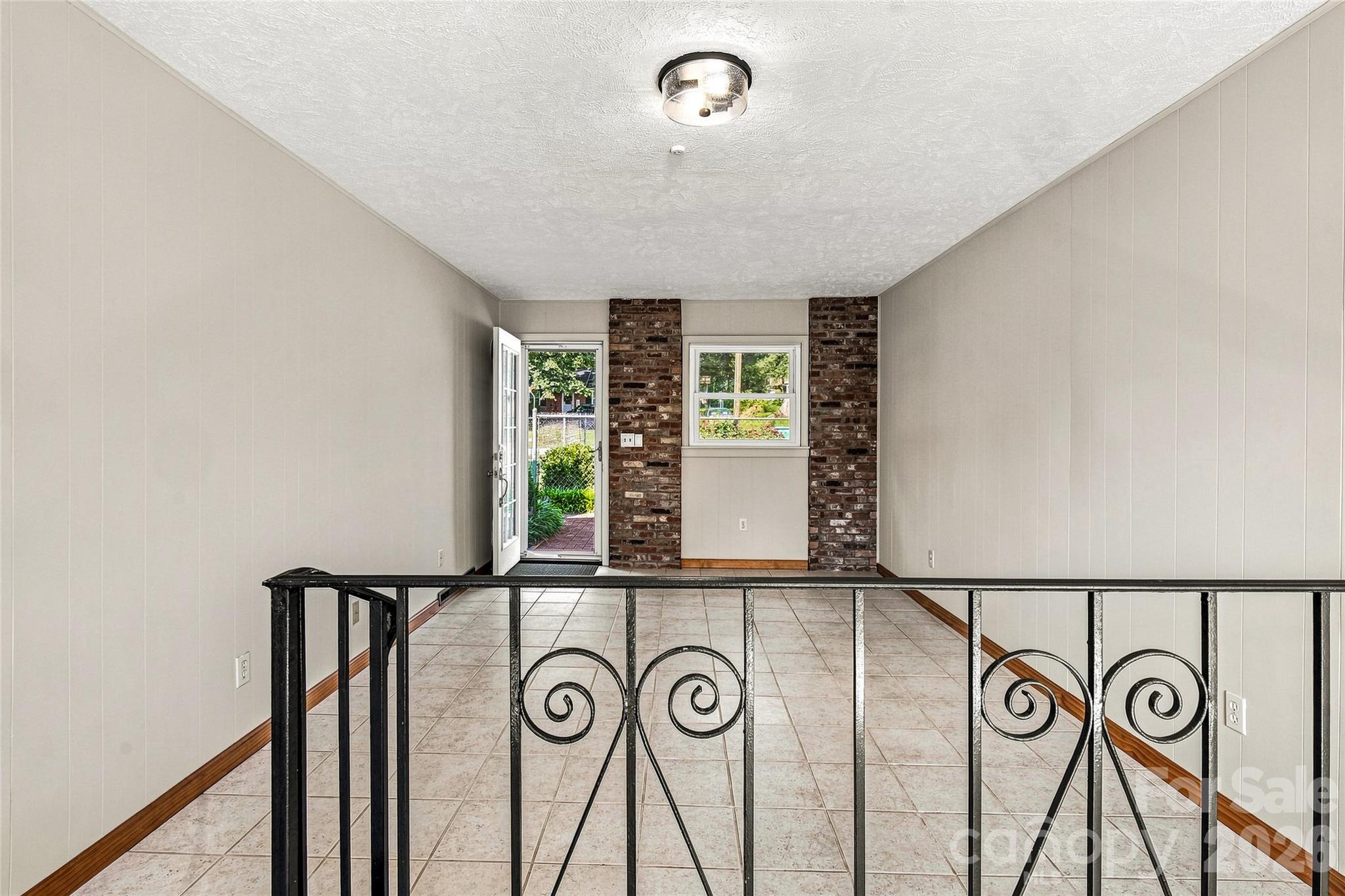 708 Loop Road Property Photo 20