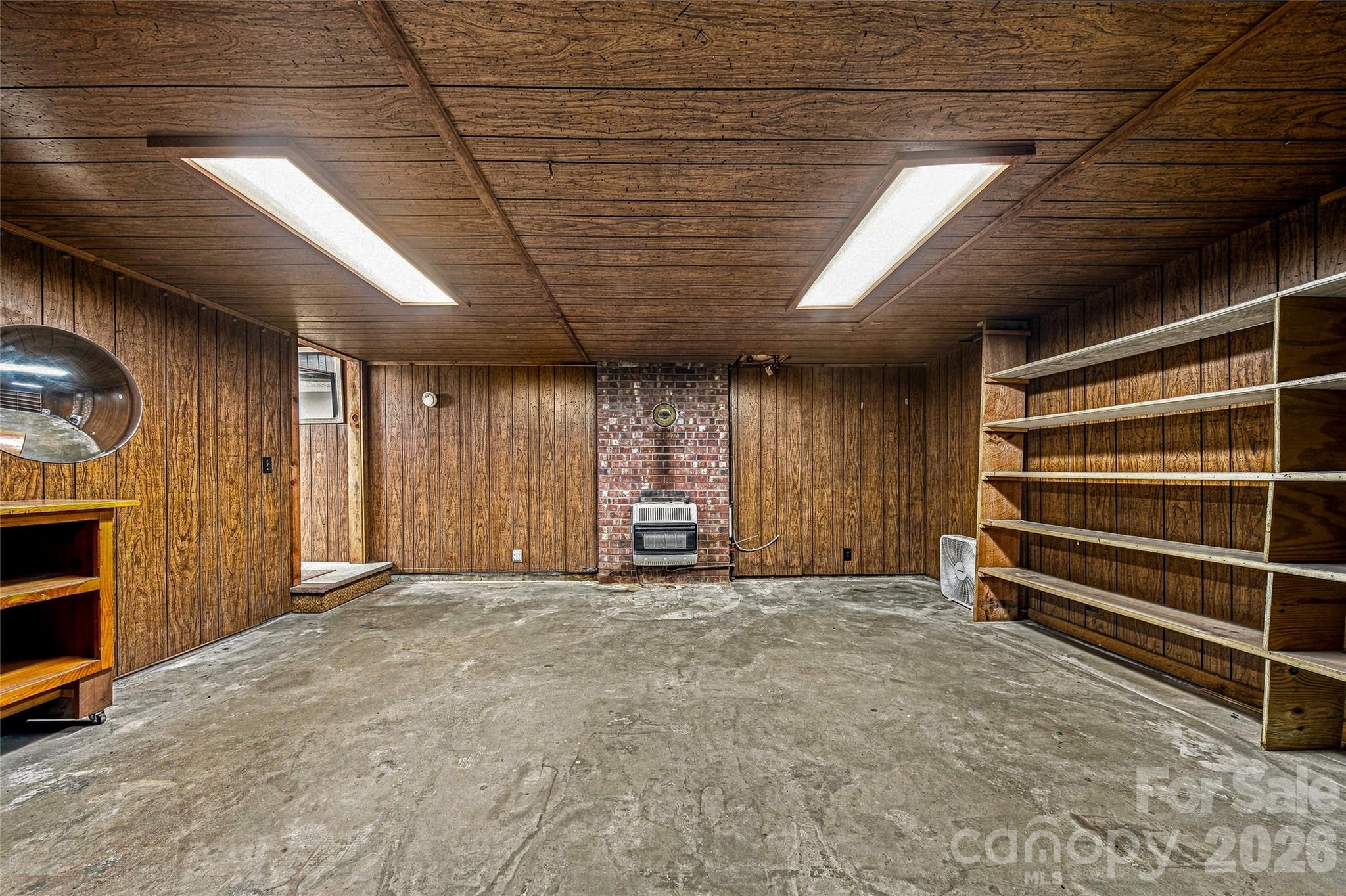 708 Loop Road Property Photo 21