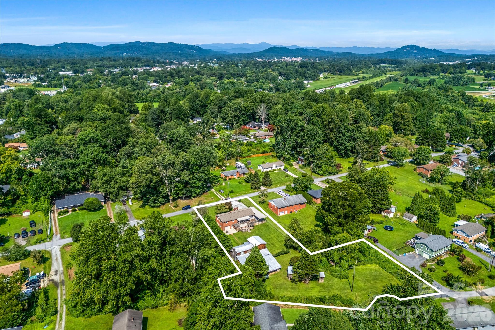 708 Loop Road Property Photo 31