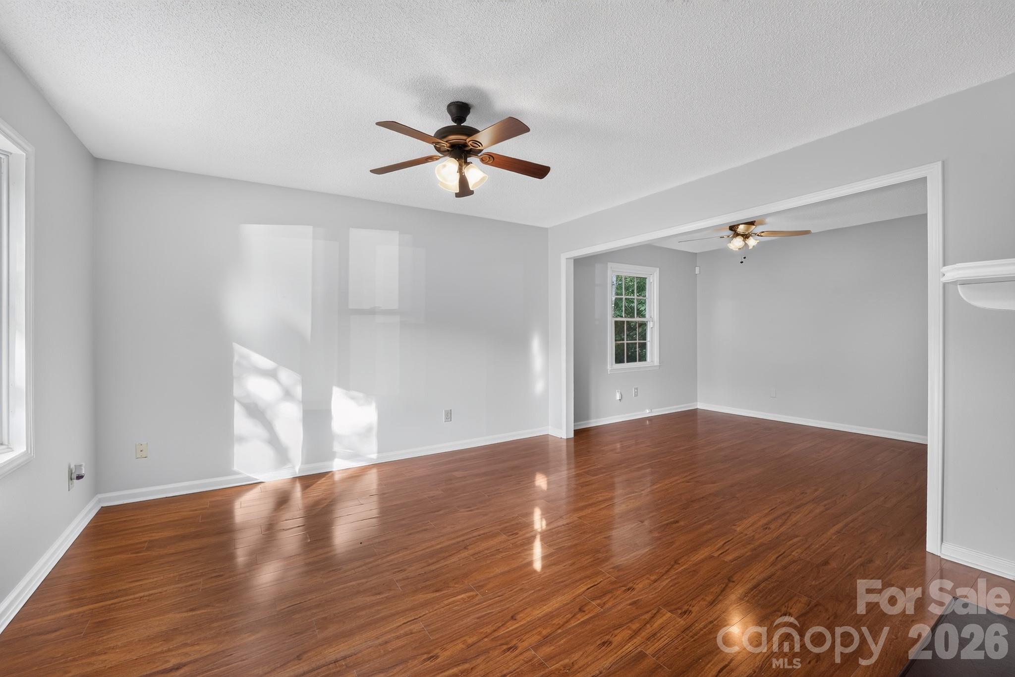 8316 Summerglen Circle Property Photo 7
