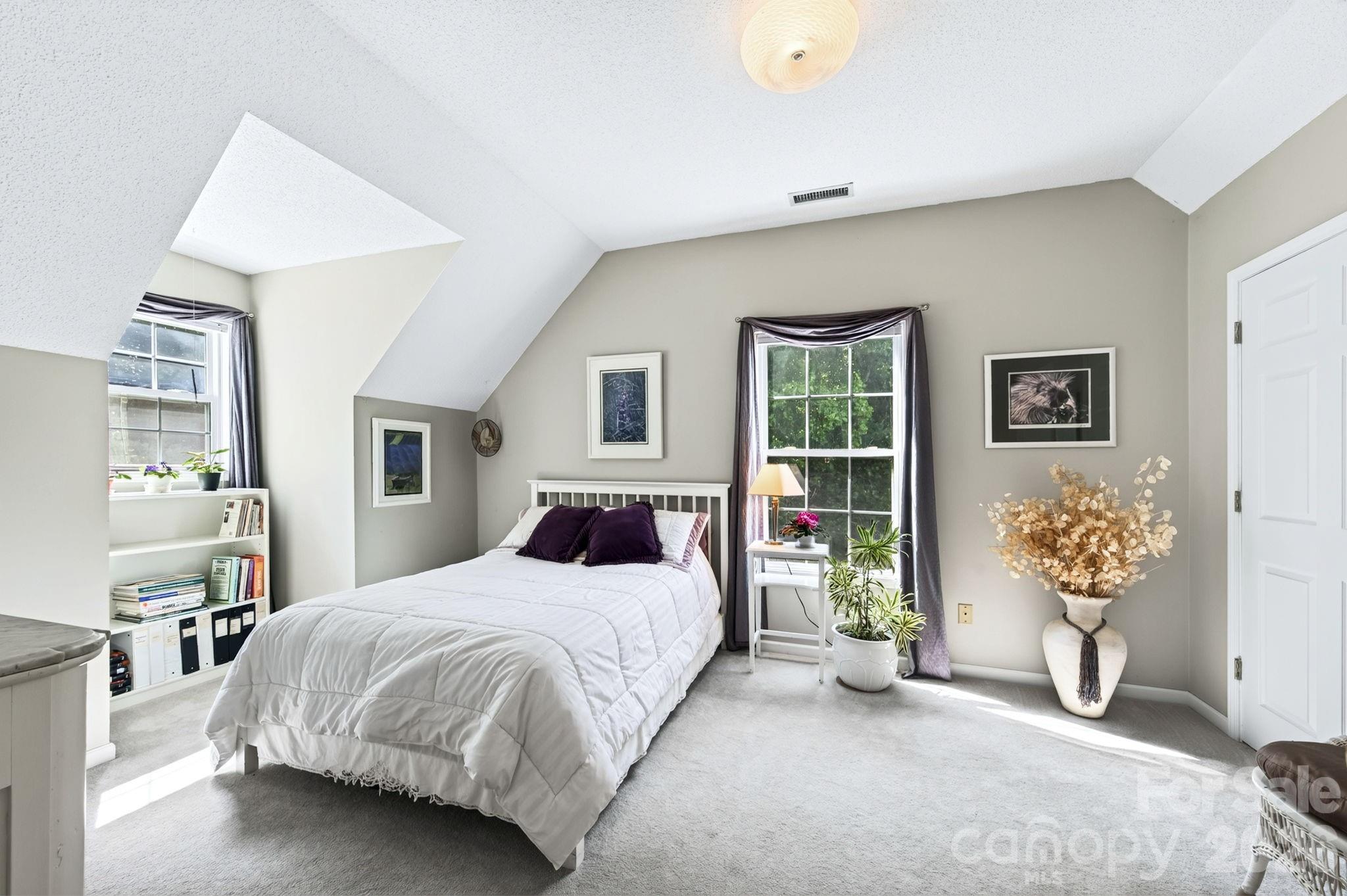 92 S Lindon Cove Road Property Photo 33