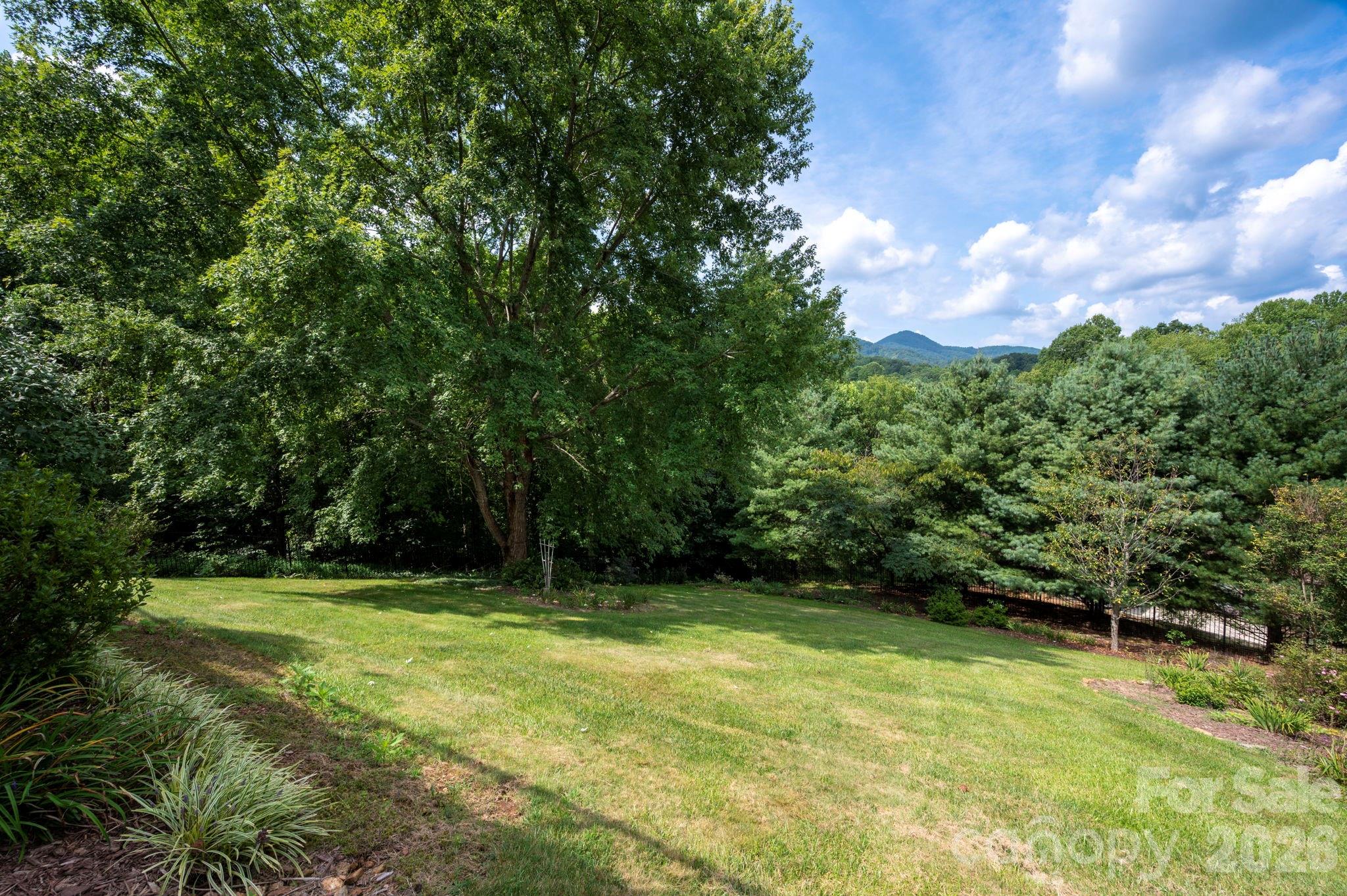 92 S Lindon Cove Road Property Photo 37