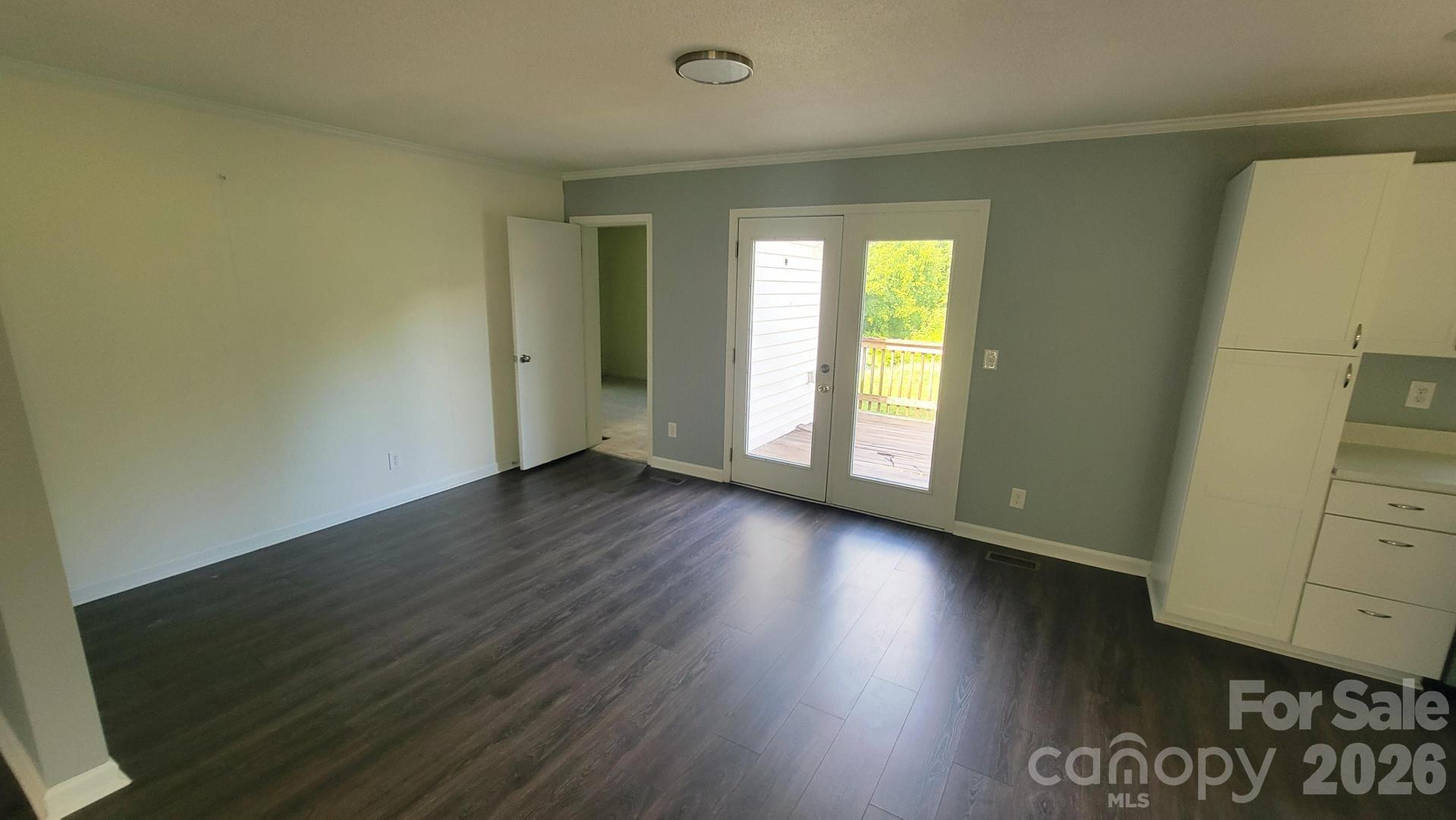 228 Tot Dellinger Road Property Photo 11