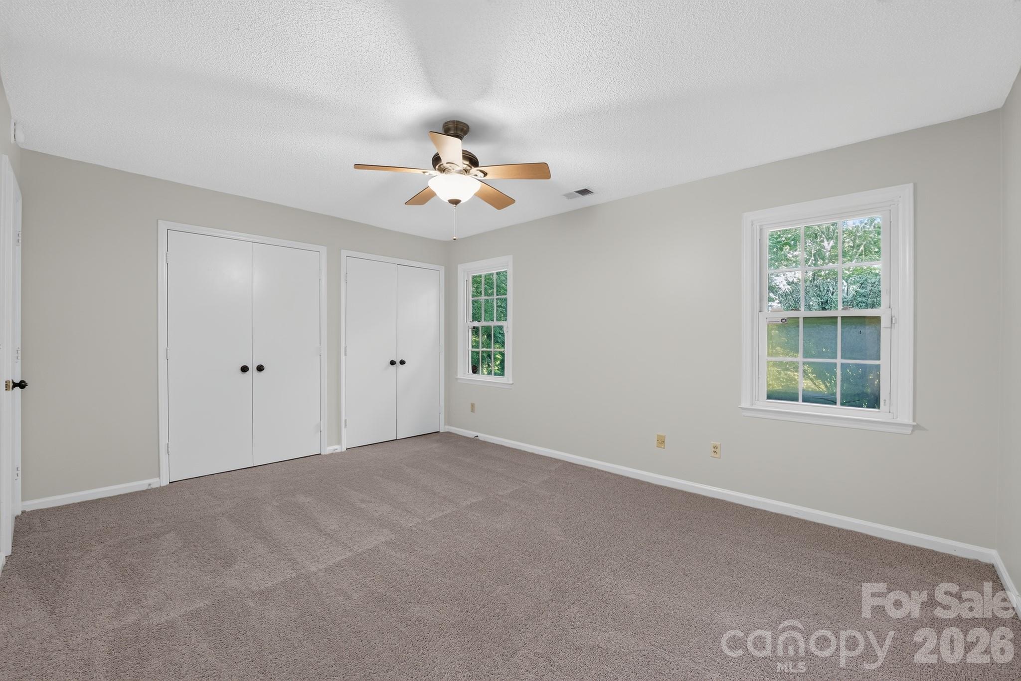 8316 Summerglen Circle Property Photo 8
