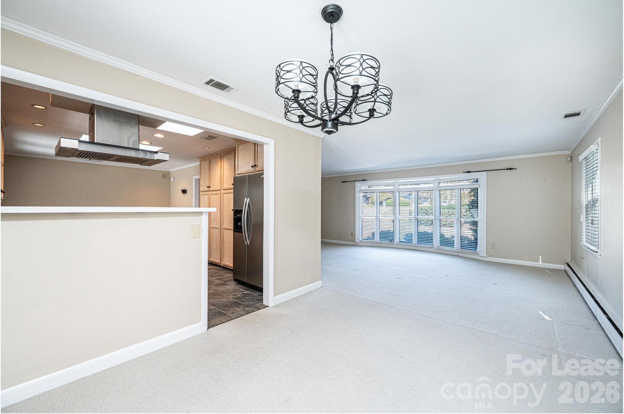 2035 2nd Street Property Photo 11