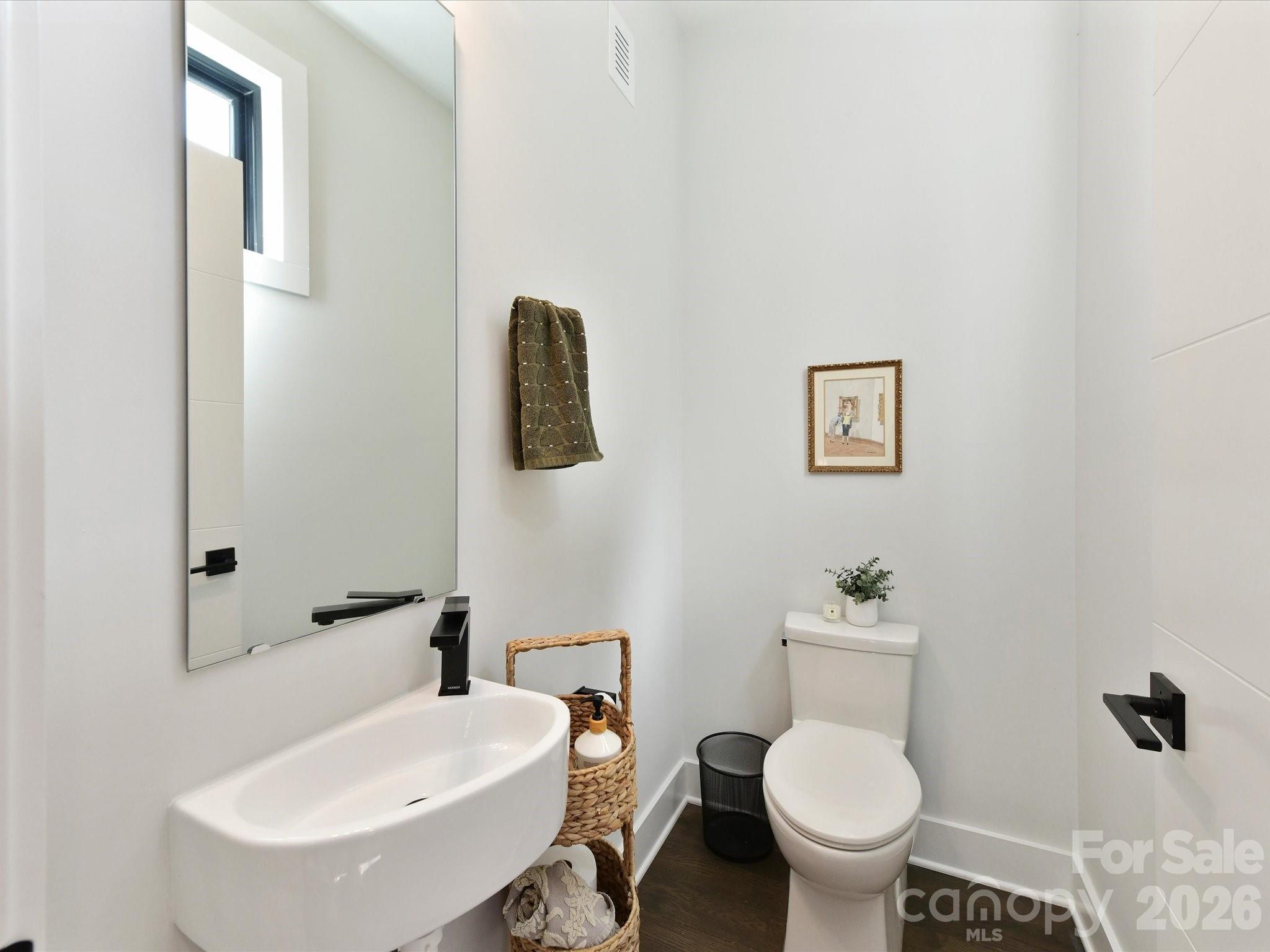 1229 Minter Place Property Photo 10