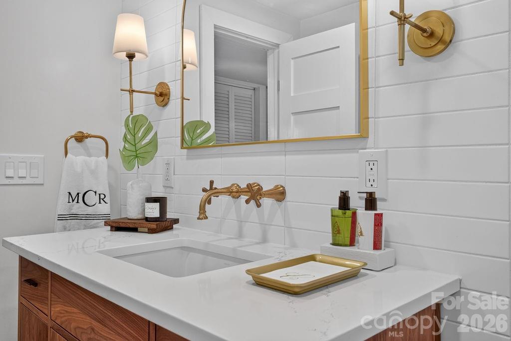 865 Haven Drive Property Photo 21
