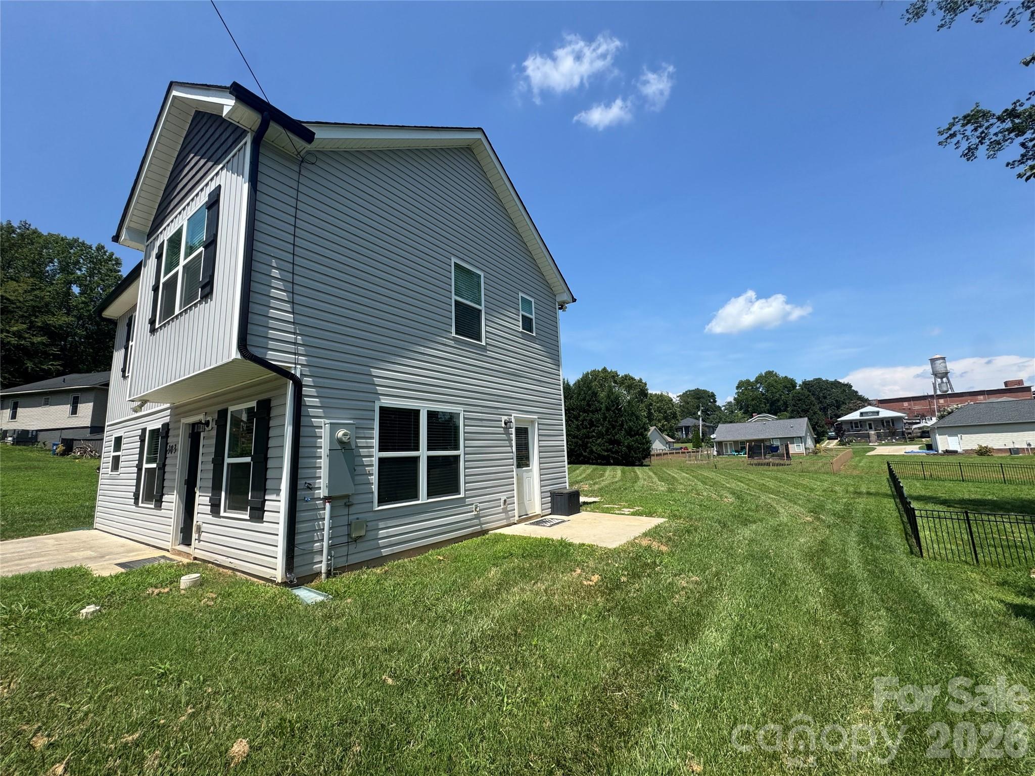 303 2nd Avenue Property Photo 13