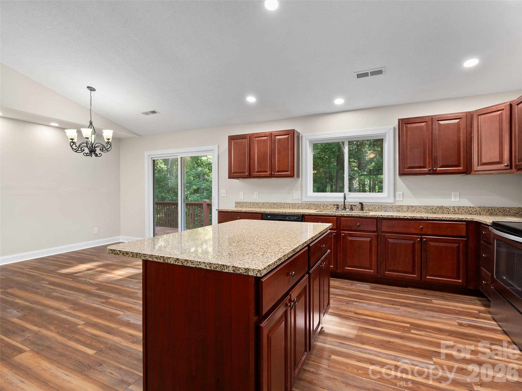 11 Tahchee Trail Property Photo 9