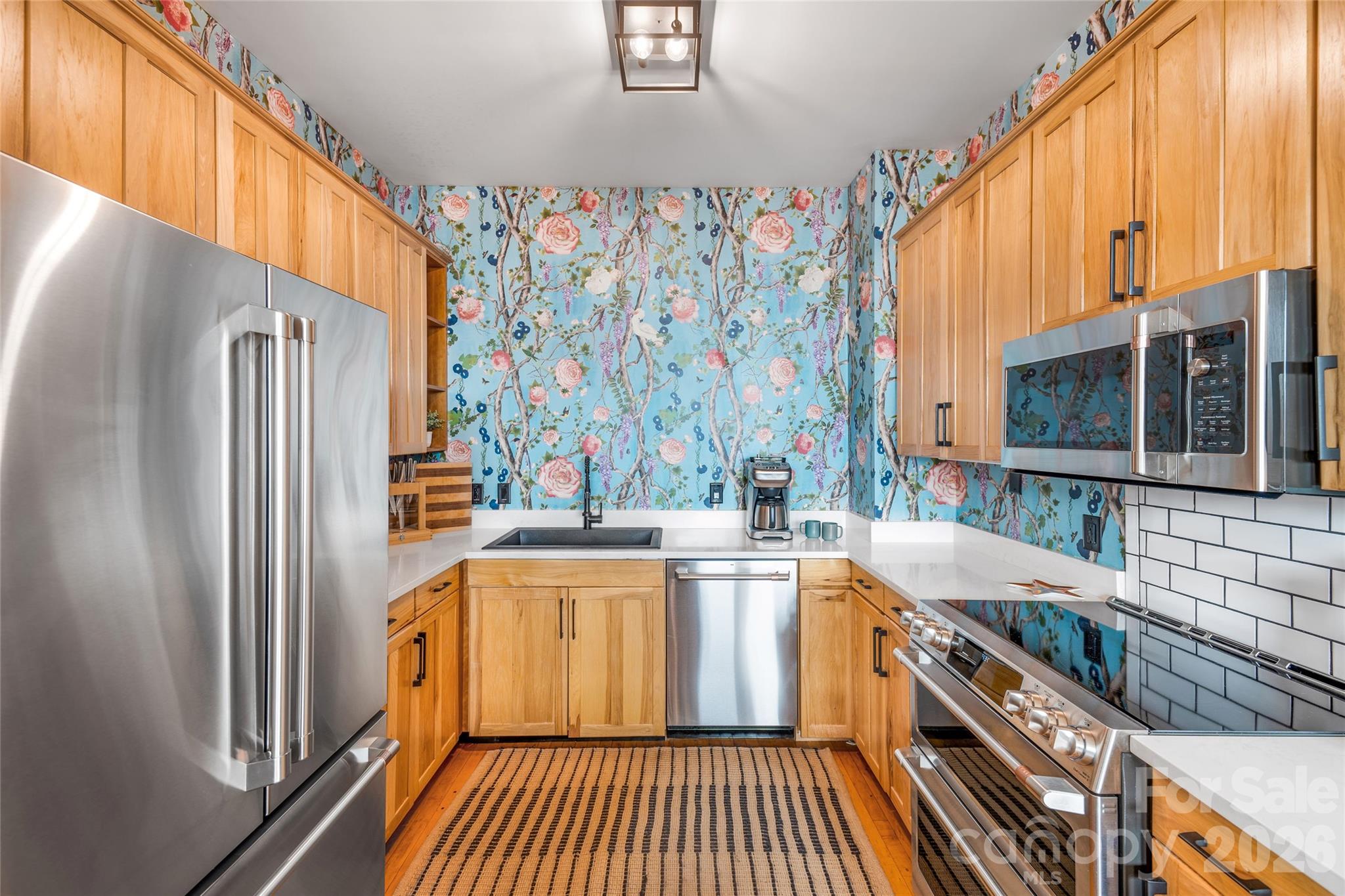 59 College Street 201 Property Photo 10