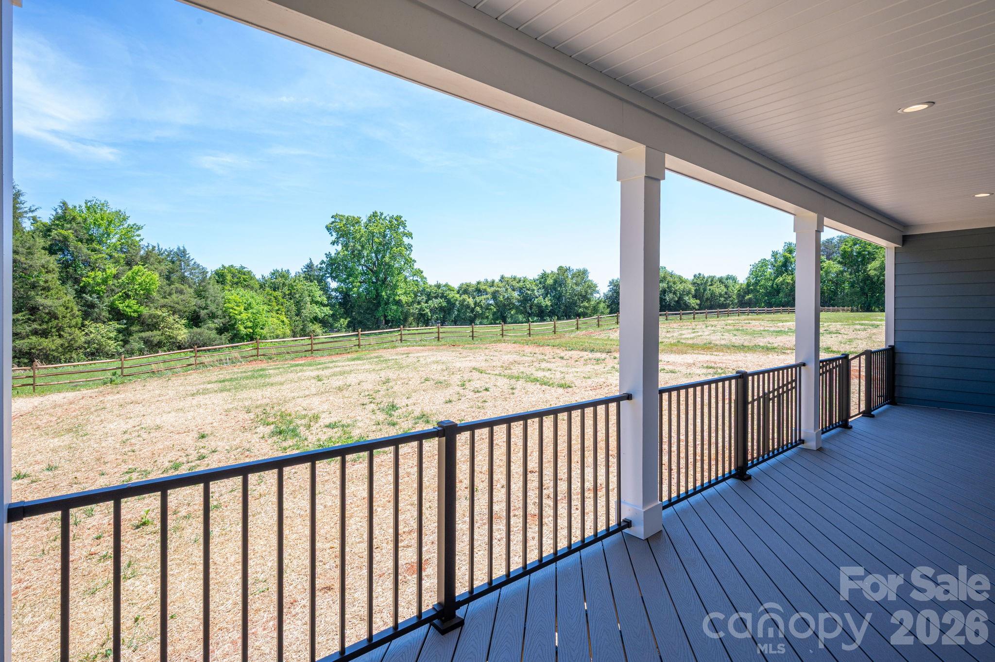 1337 Zeb Haynes Road Property Photo 6