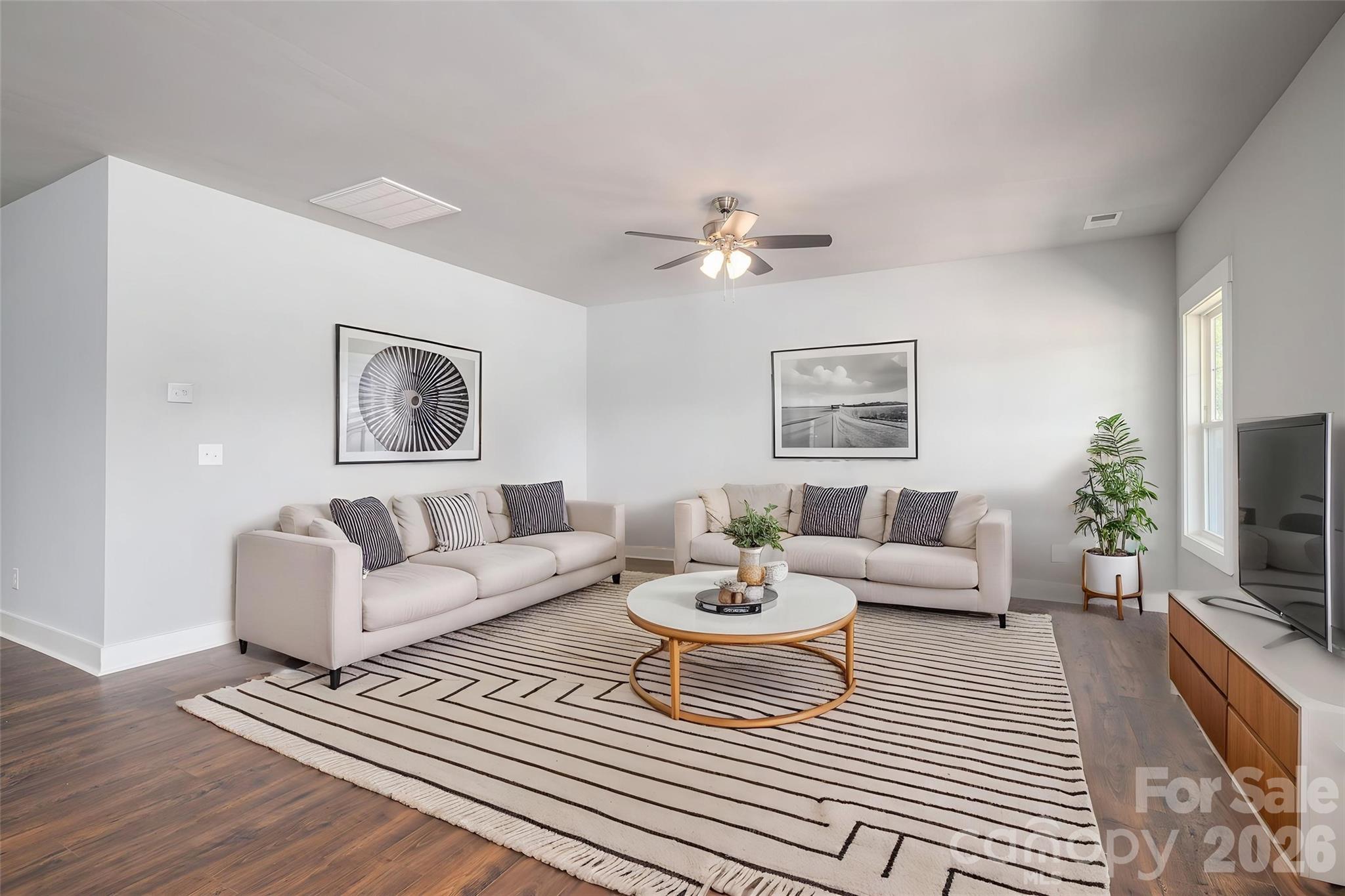 1337 Zeb Haynes Road Property Photo 18