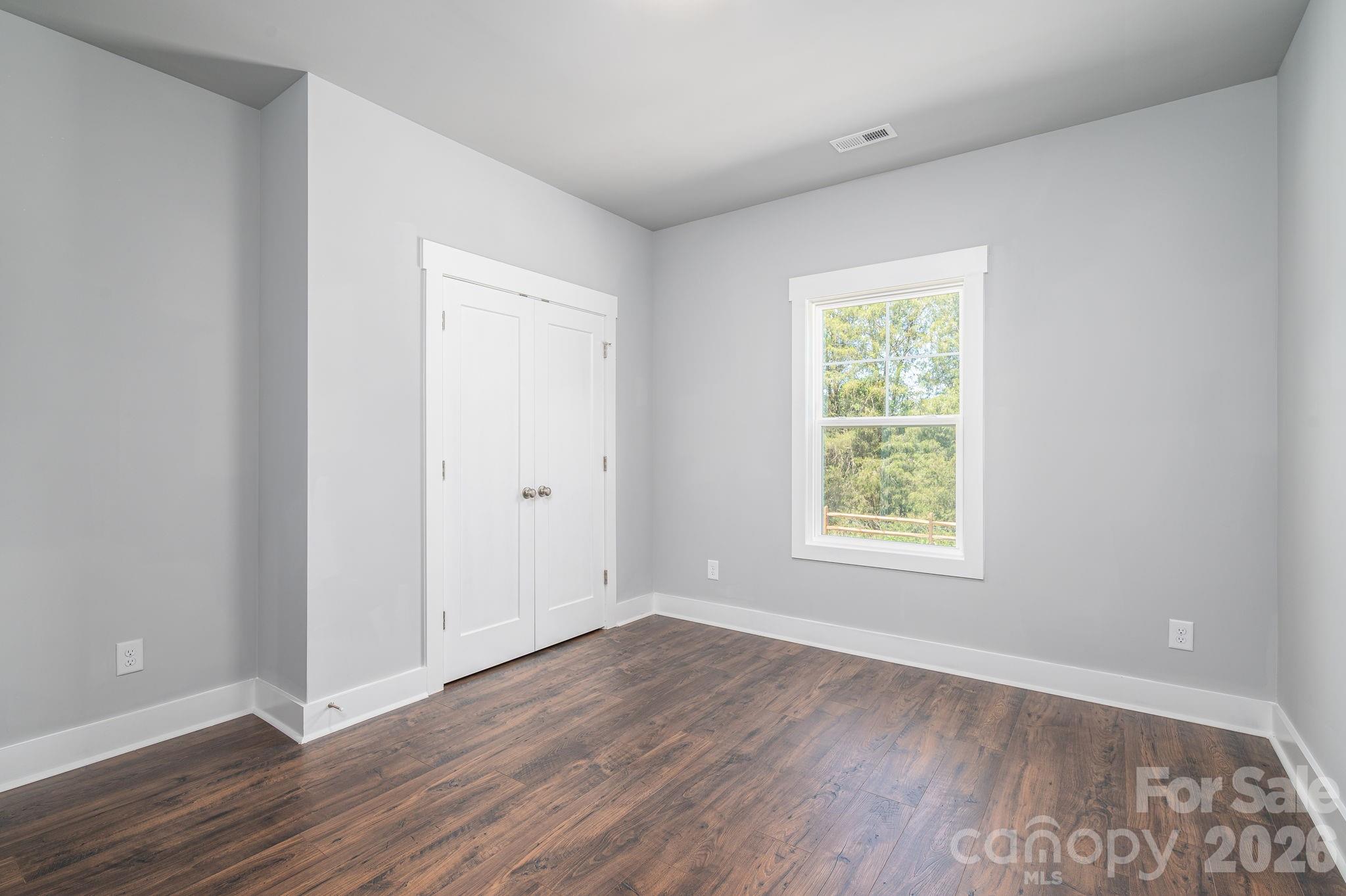 1337 Zeb Haynes Road Property Photo 29