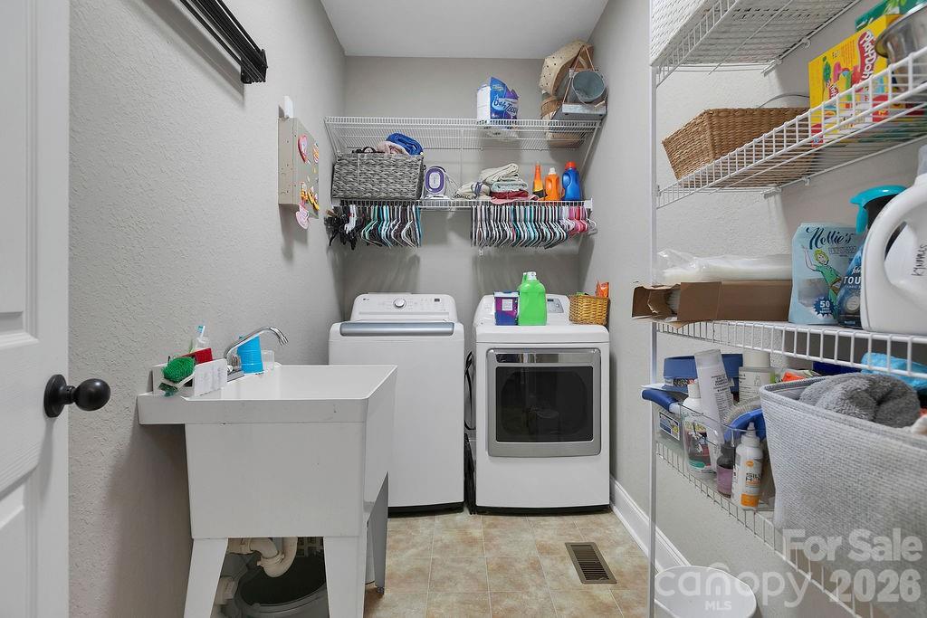 62 Pine Hill Drive Property Photo 20