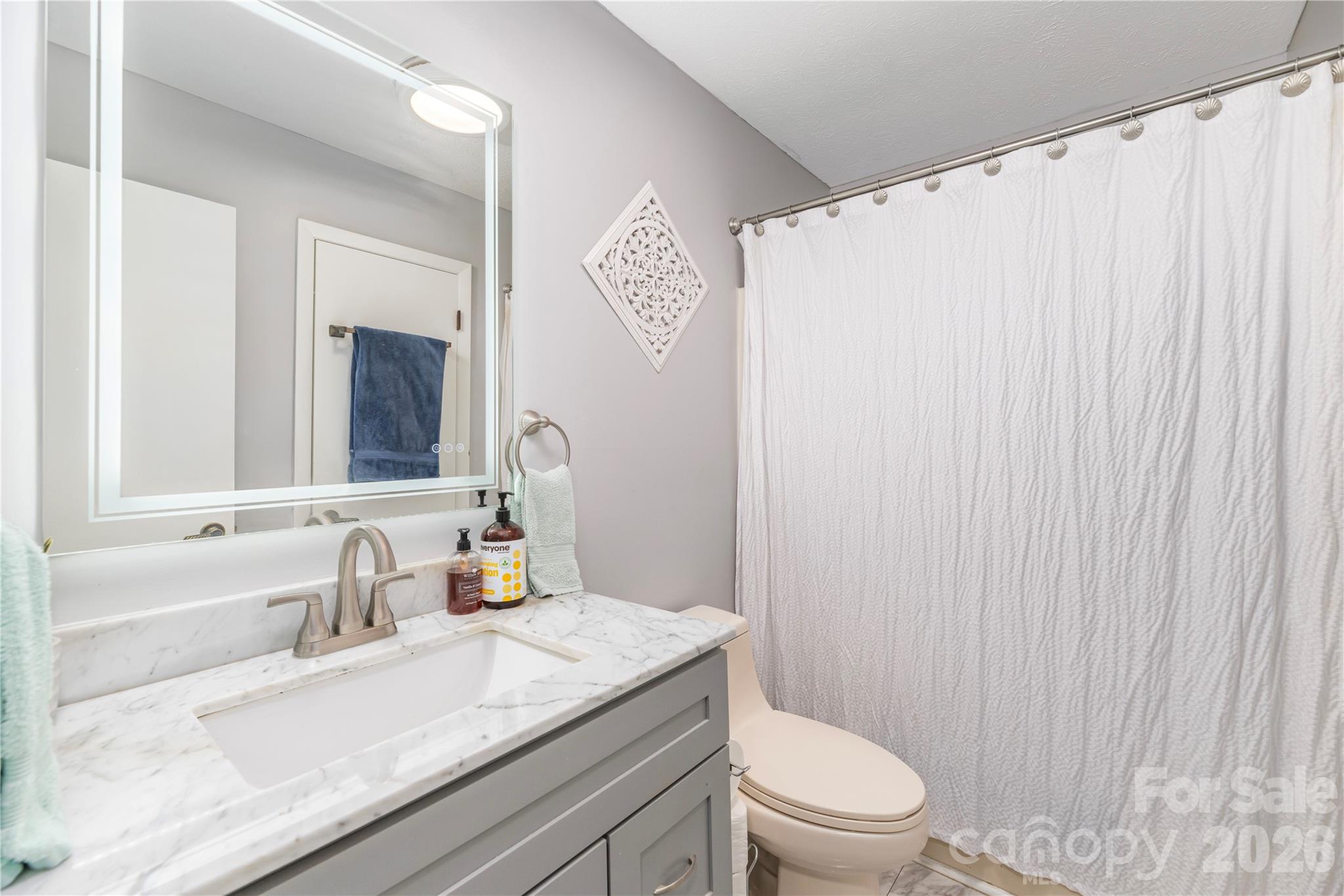 115 Hazelview Drive Property Photo 12