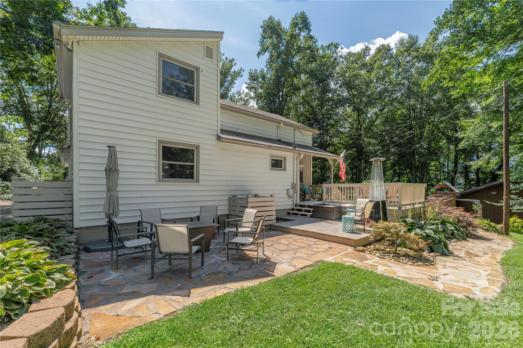 115 Hazelview Drive Property Photo 23